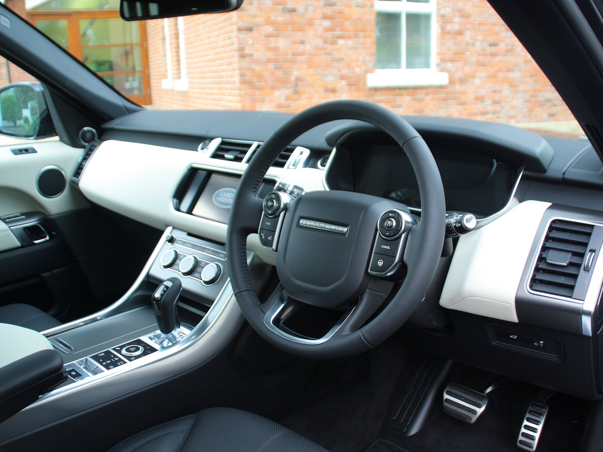 Range Rover Sport 5.0 Supercharged SVR