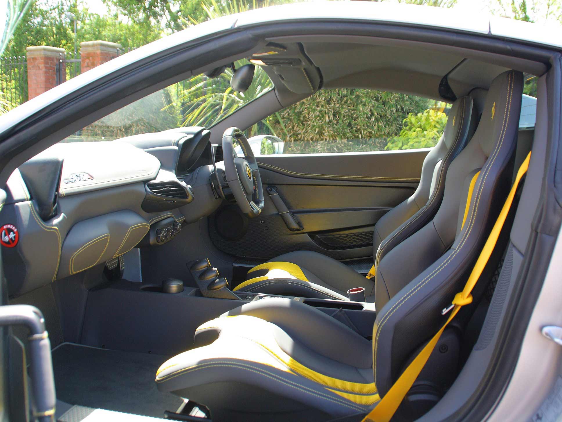 Ferrari 458 Speciale Aperta