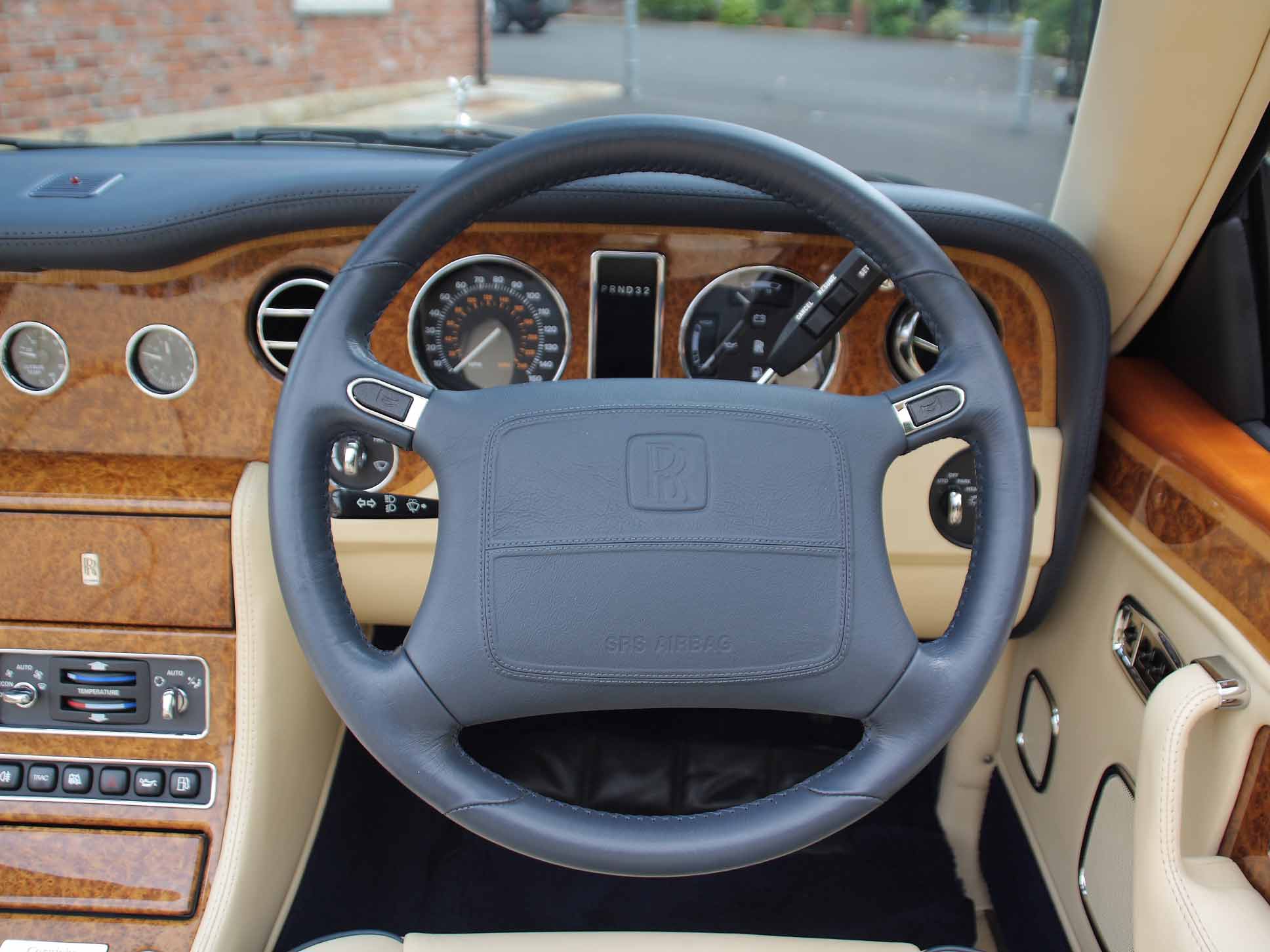 Rolls Royce Corniche V Final Series