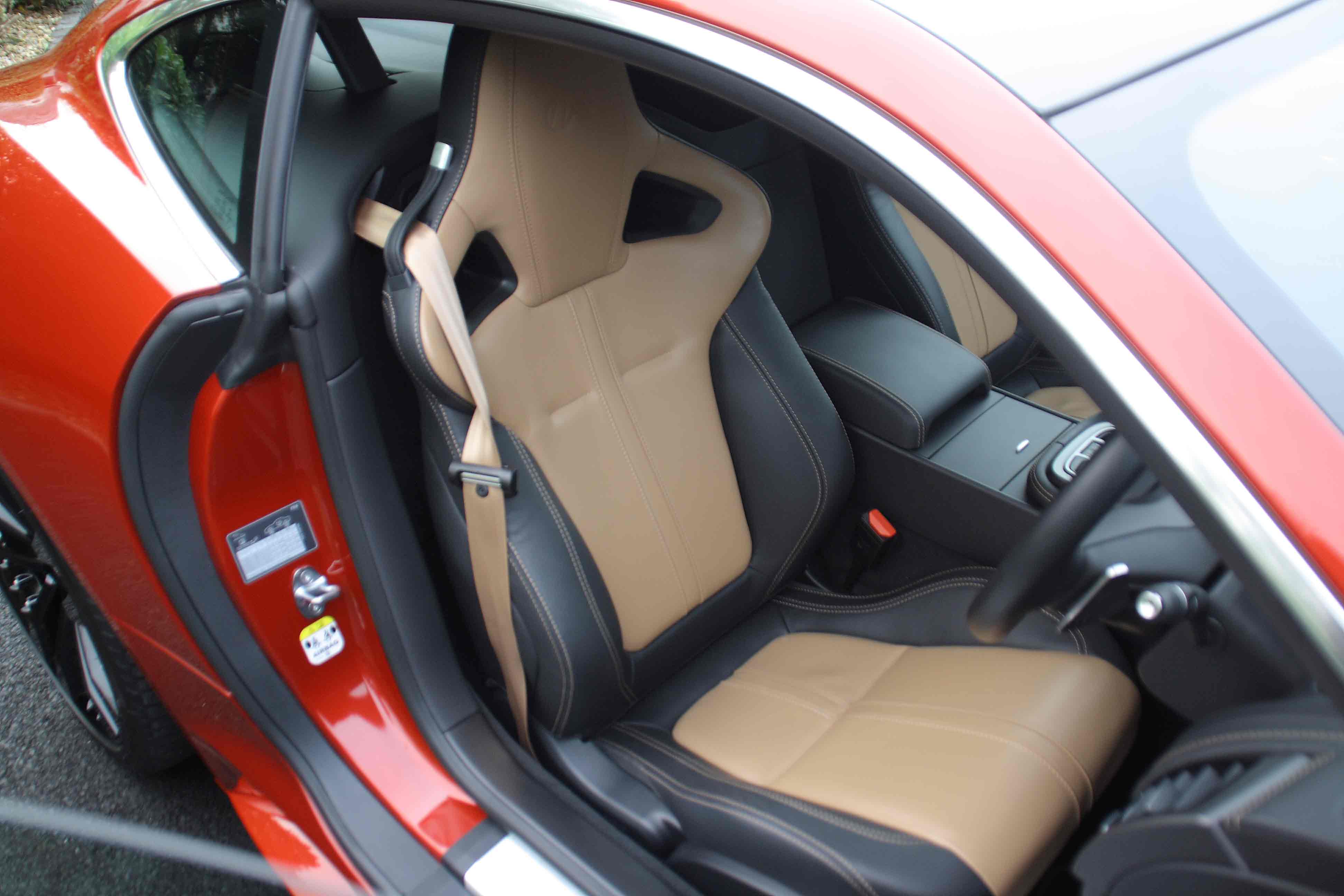 Jaguar F-Type R 5.0 Supercharged V8