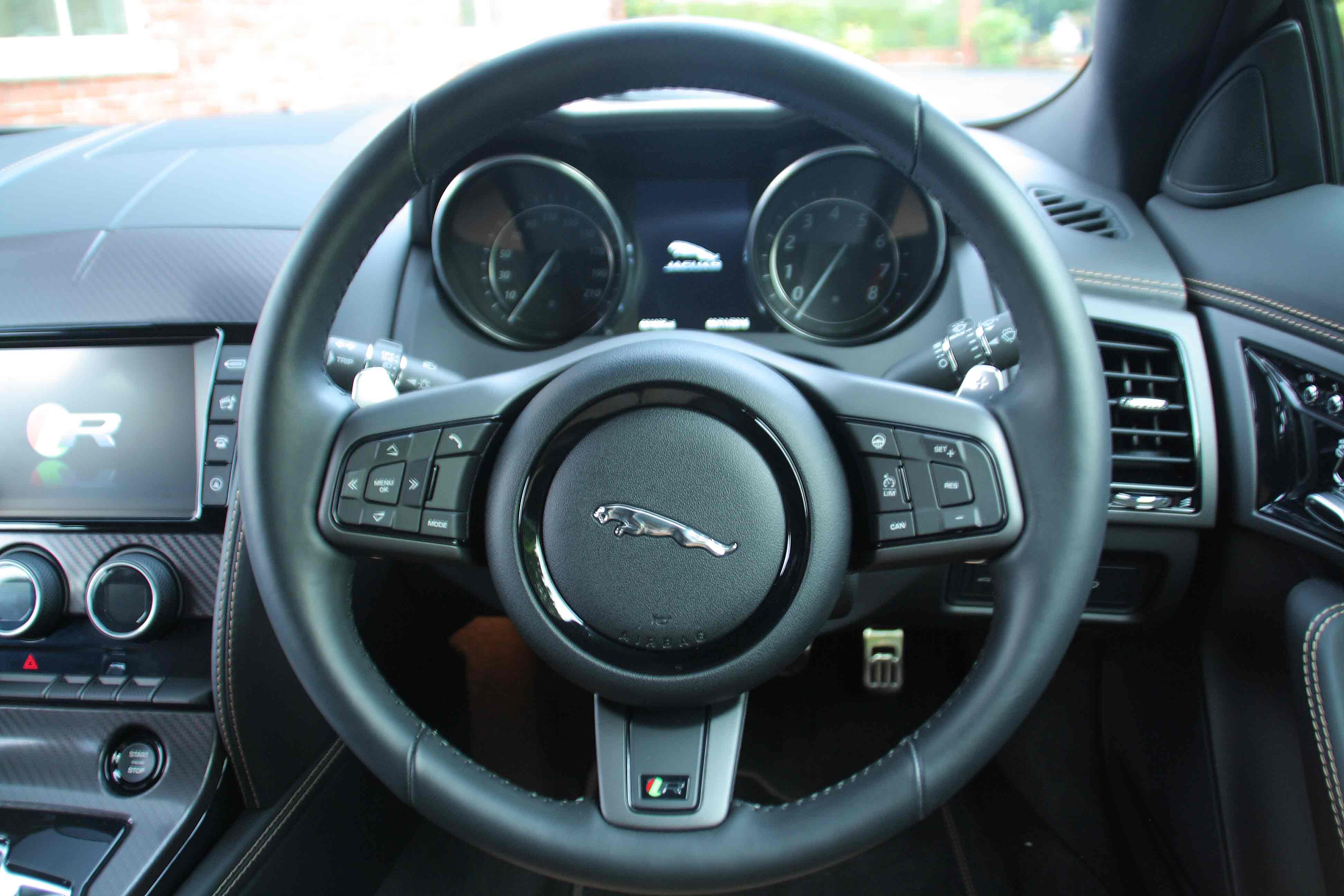 Jaguar F-Type R 5.0 Supercharged V8