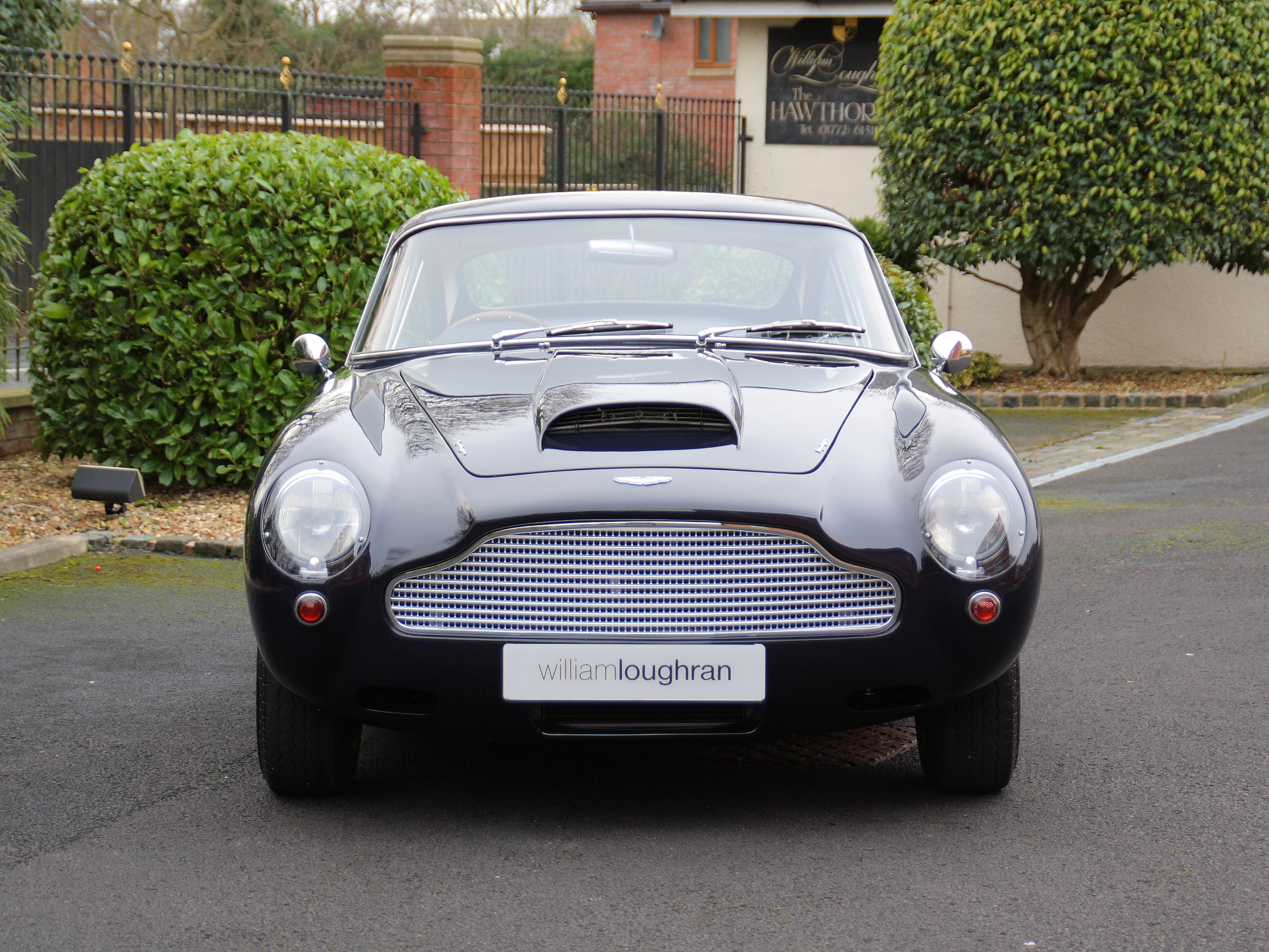Aston Martin DB4 GT