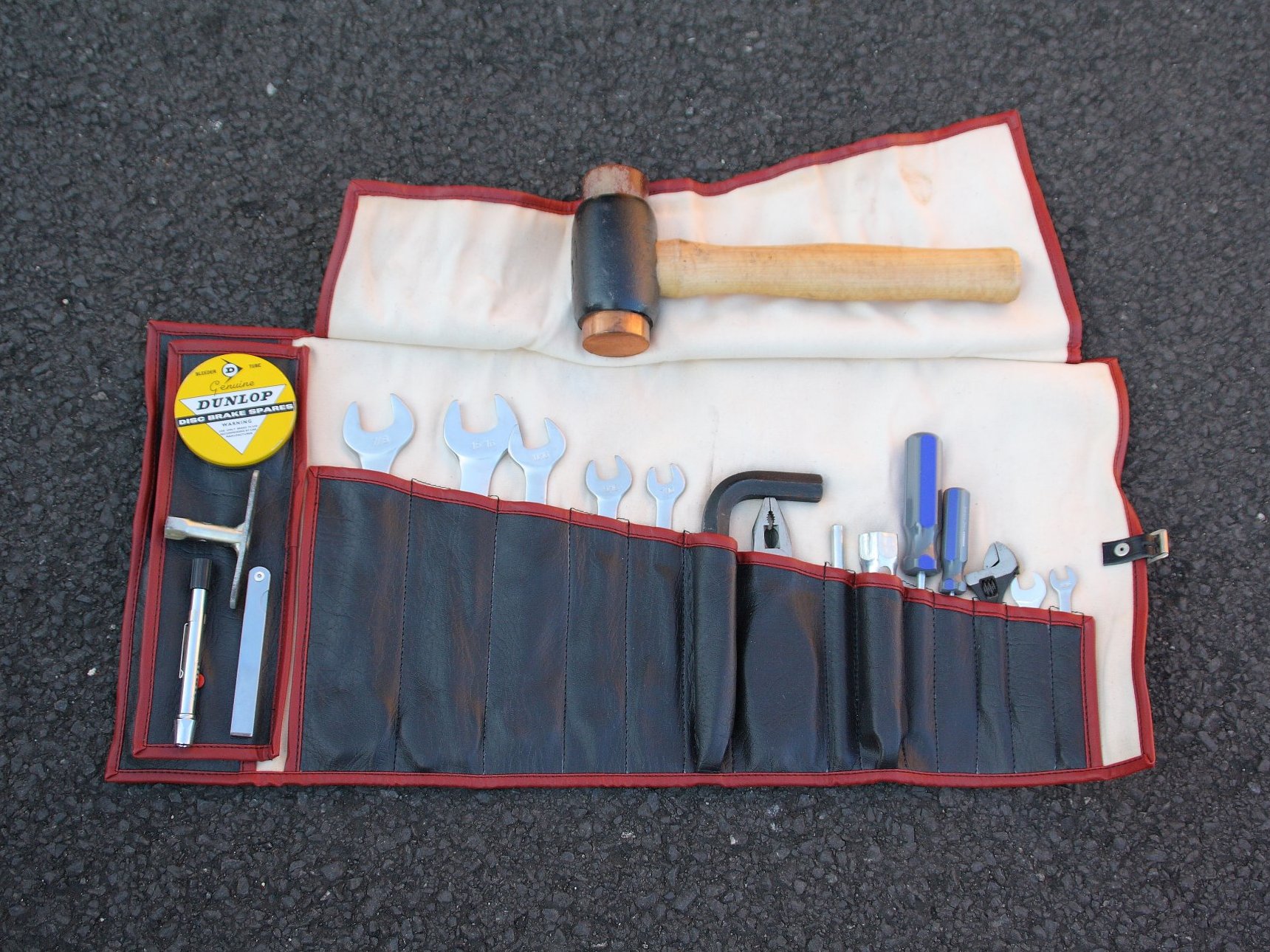 1965 Aston Martin DB5