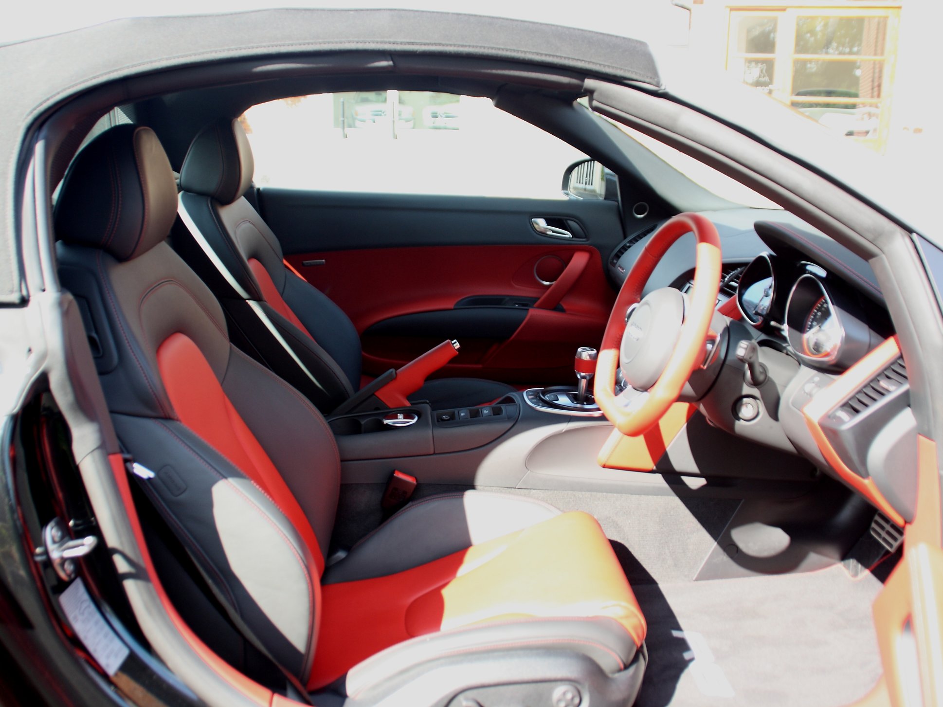 2010 Audi R8 V10 Cabriolet