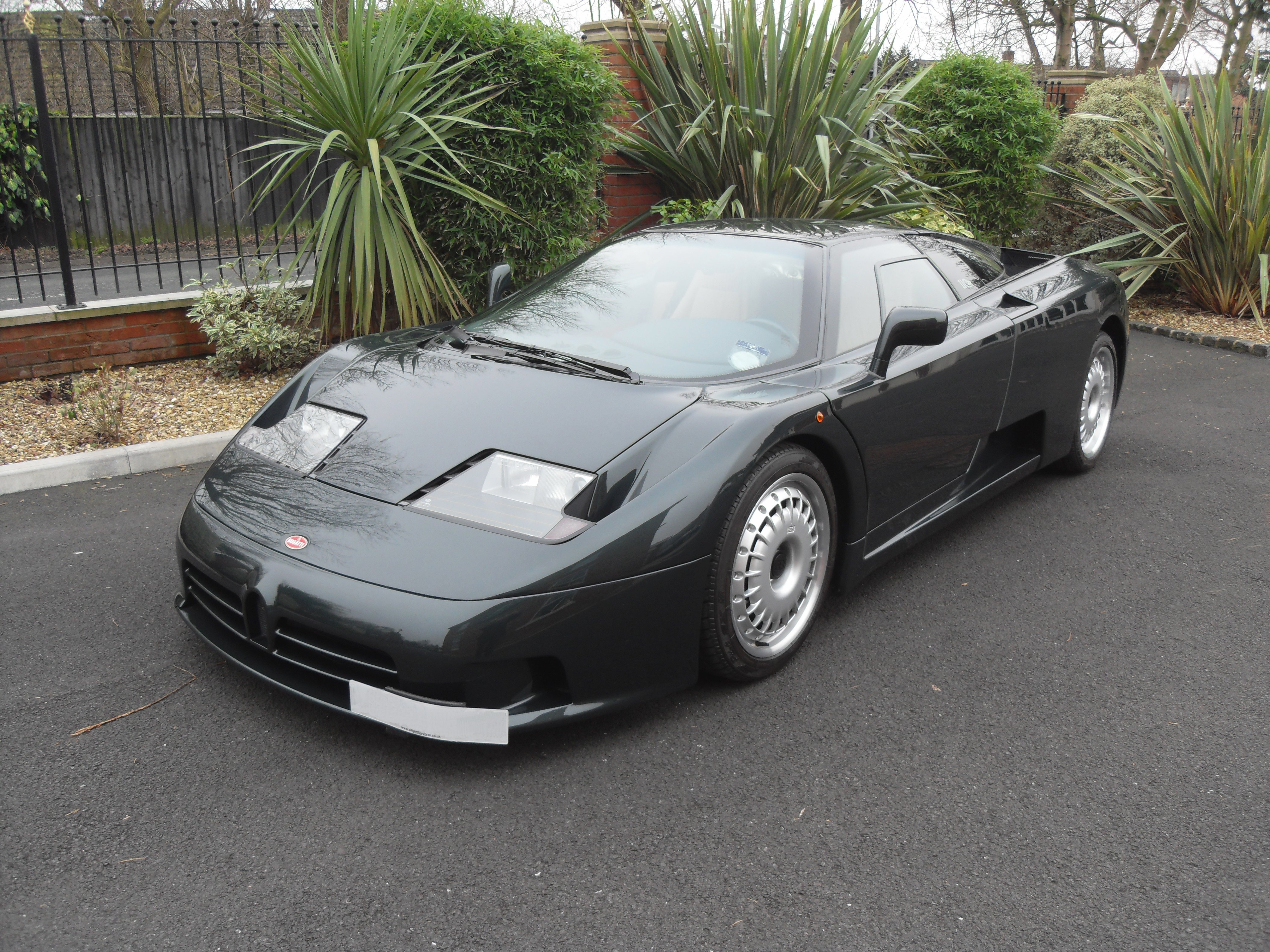 1994 Bugatti EB110
