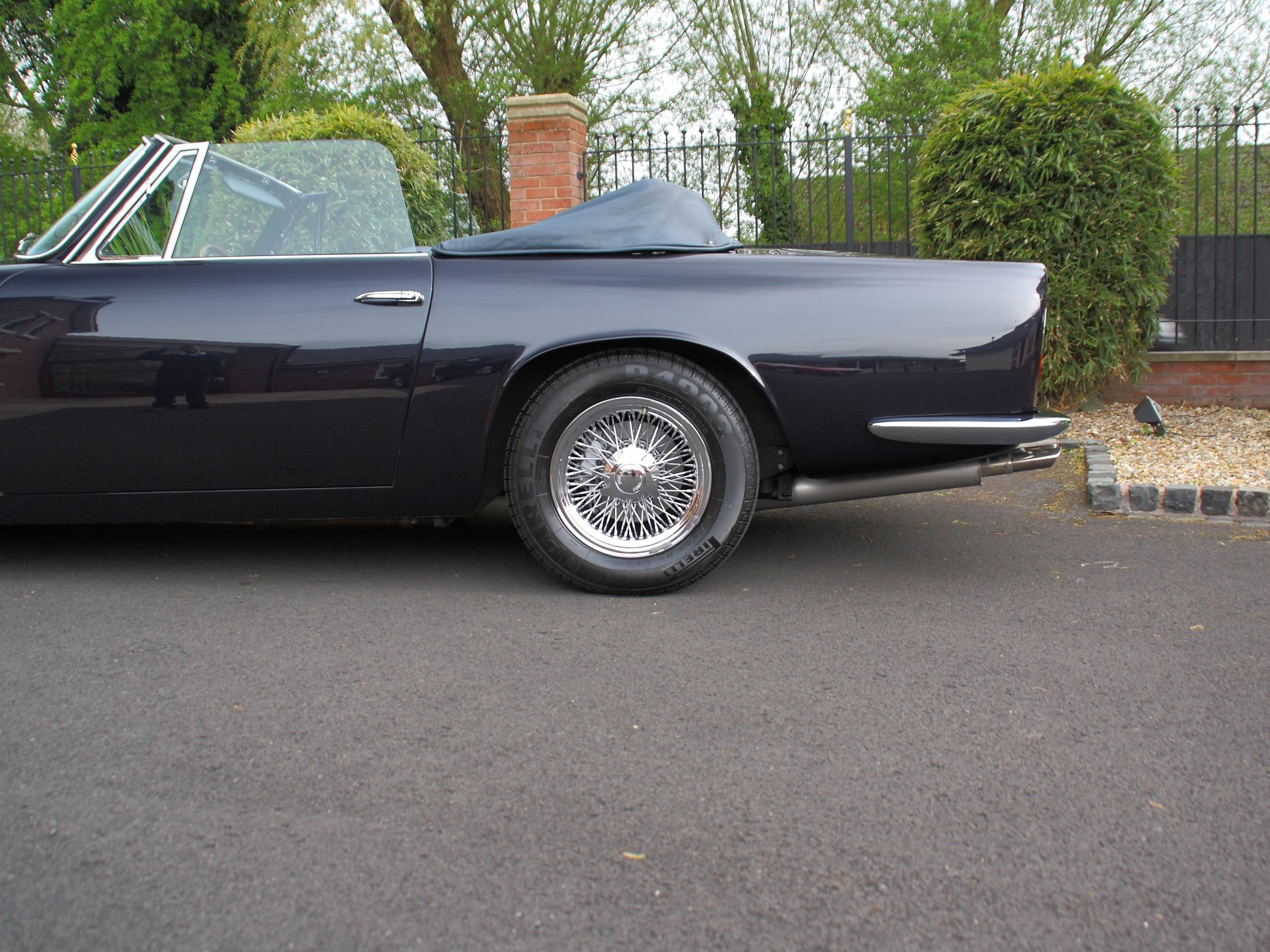 1970 Aston Martin DB6 MkII Volante