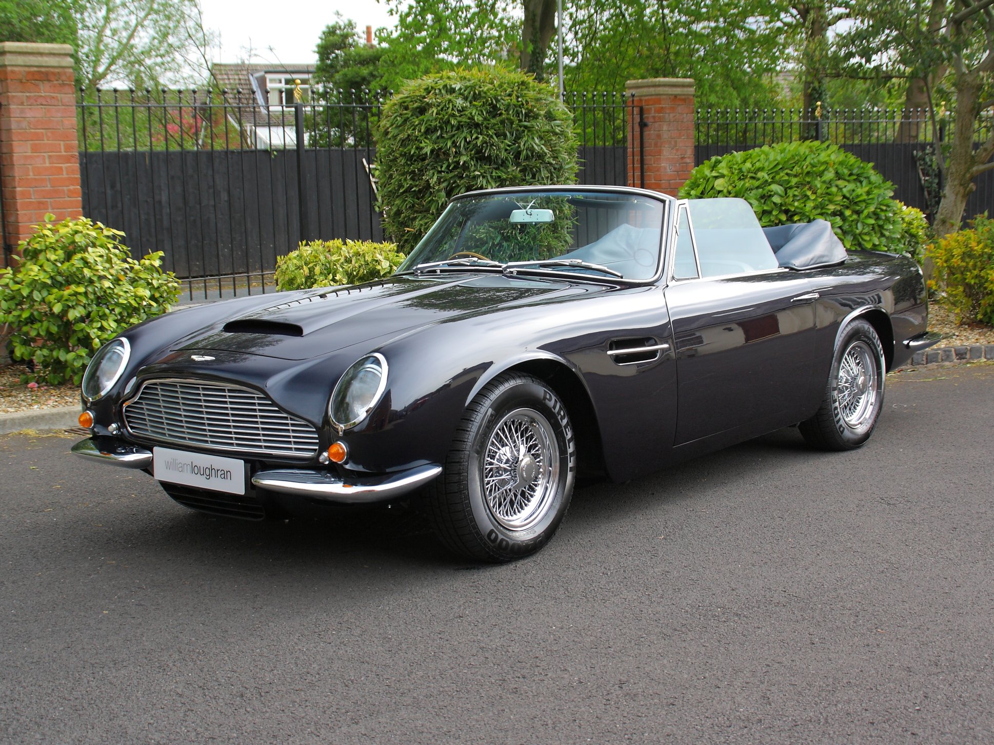 1970 Aston Martin DB6 MkII Volante