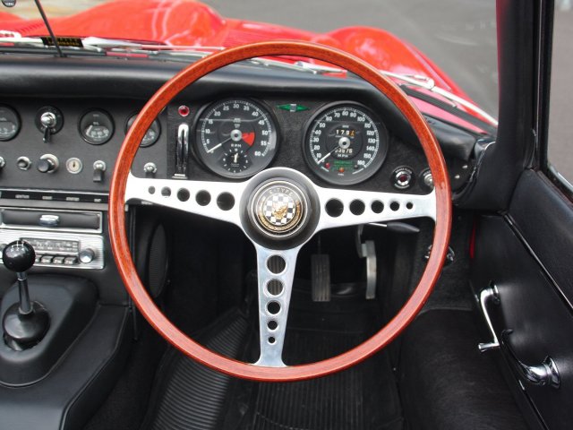 Jaguar E-Type Cabriolet