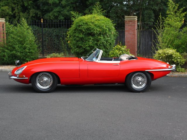 Jaguar E-Type Cabriolet