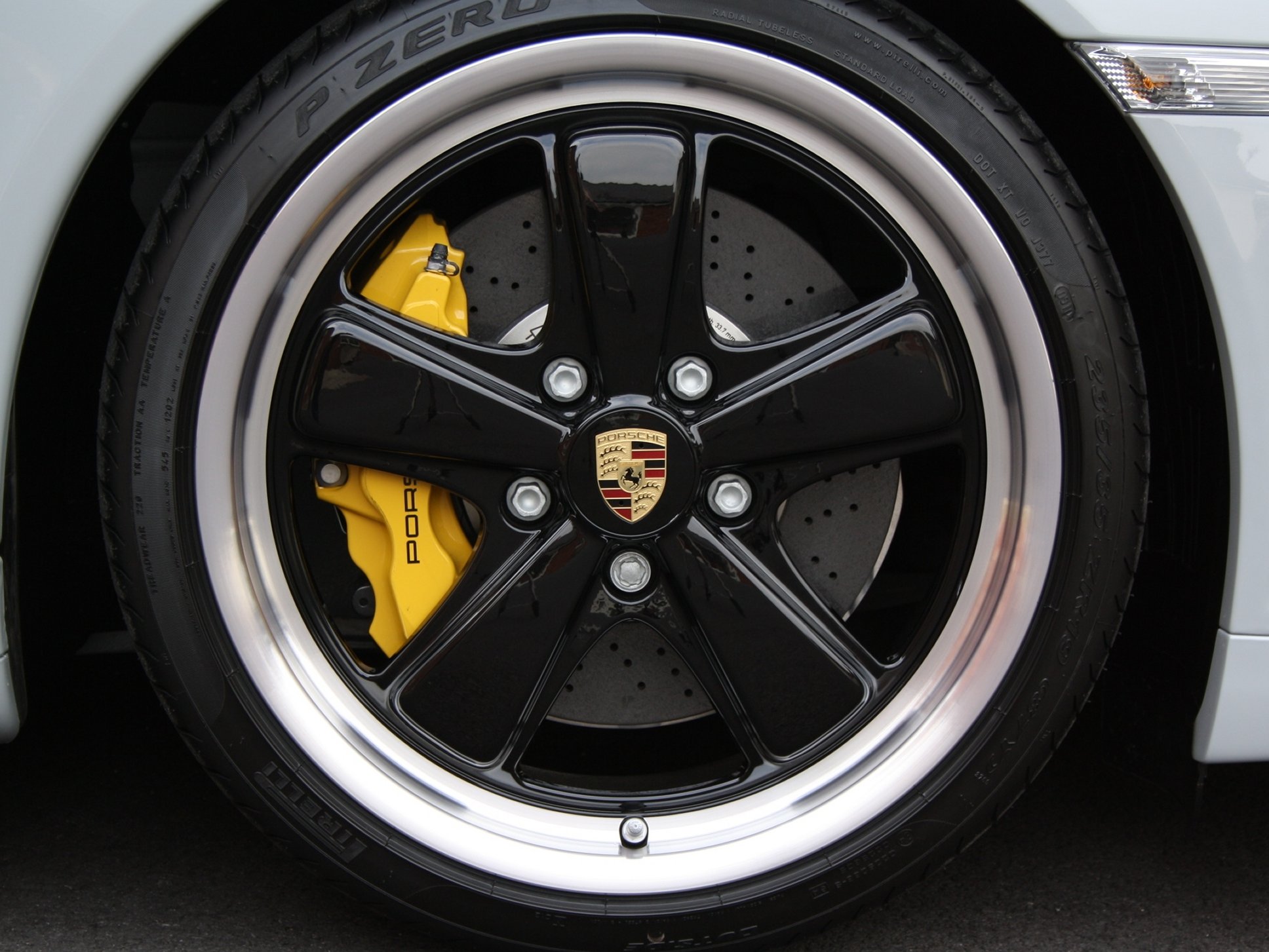 Porsche 911 Sports Classic