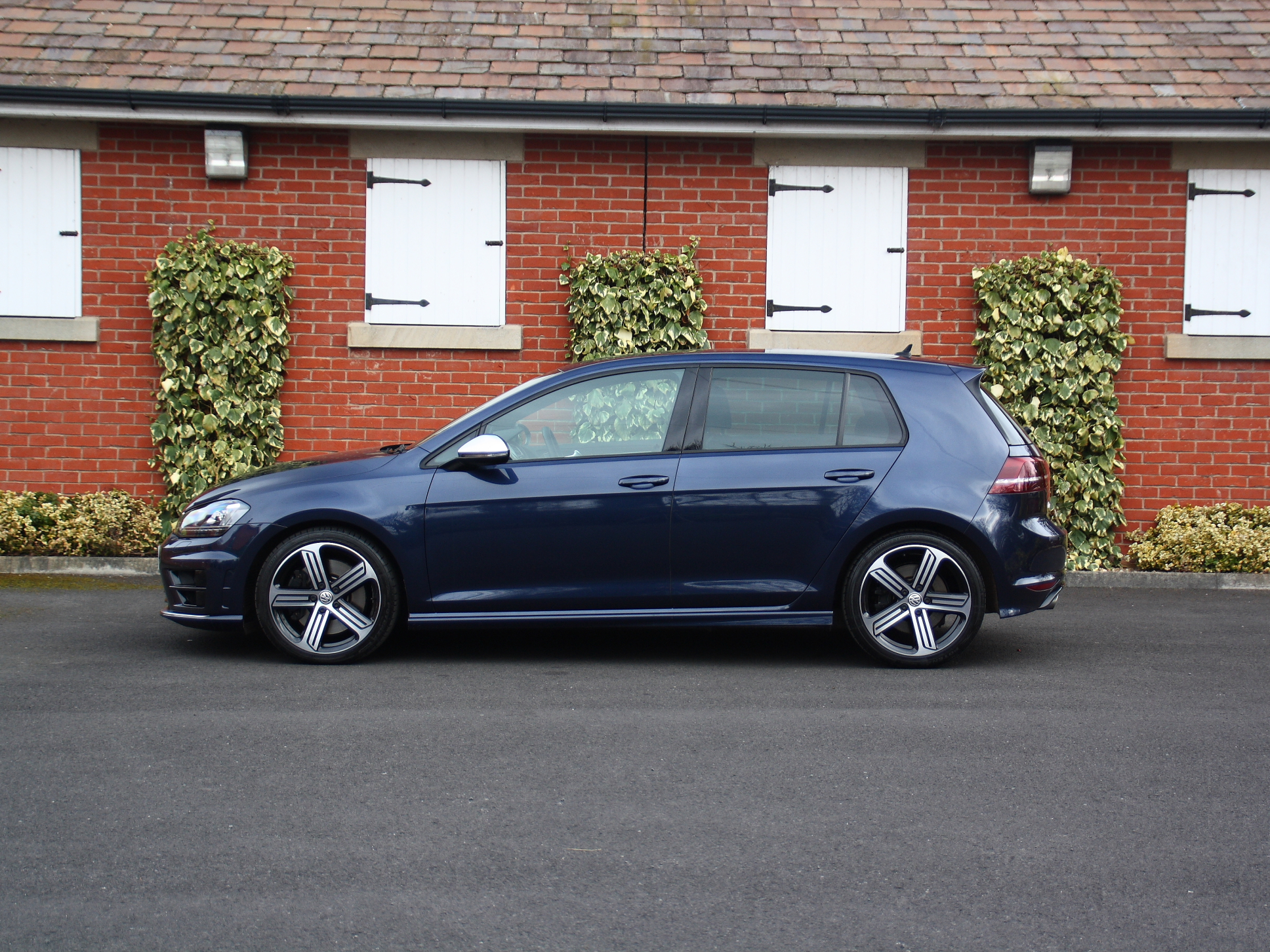 2017 Volkswagen Golf R DSG