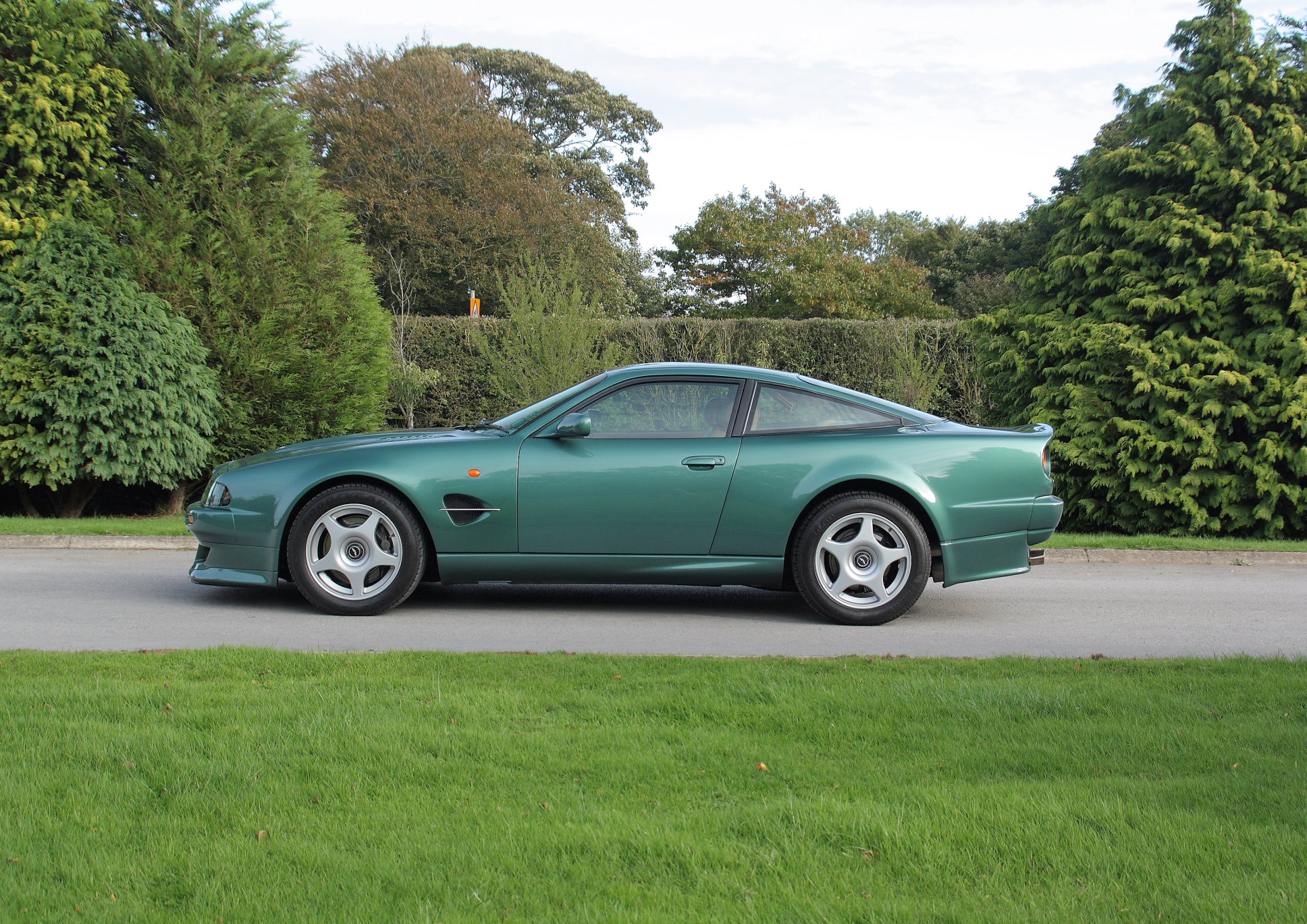 Aston Martin Vantage V600 Le Mans