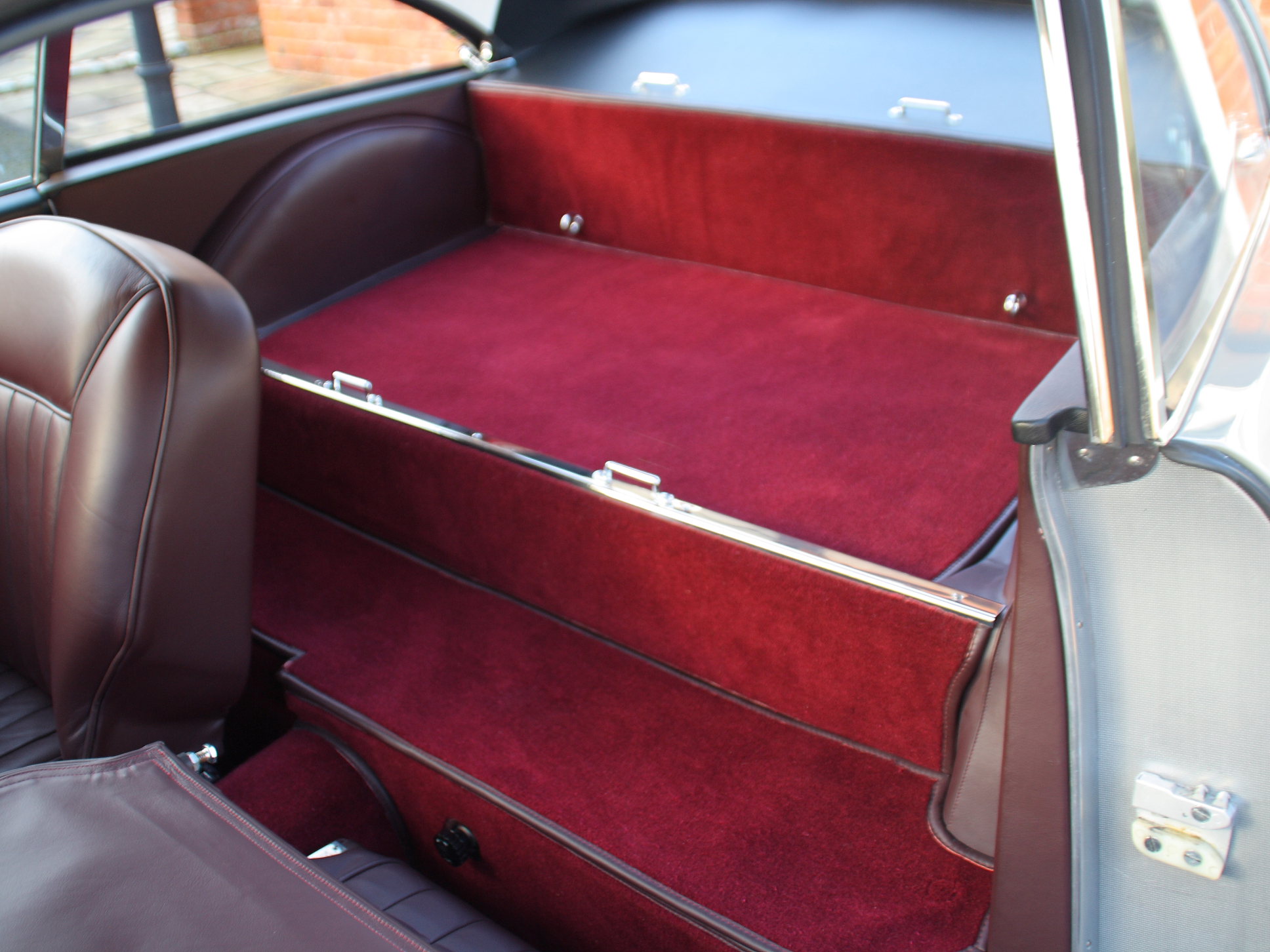 1960 Aston Martin DB4 GT