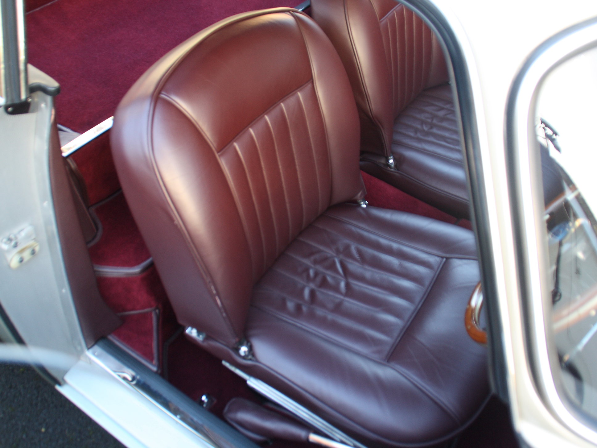 1960 Aston Martin DB4 GT