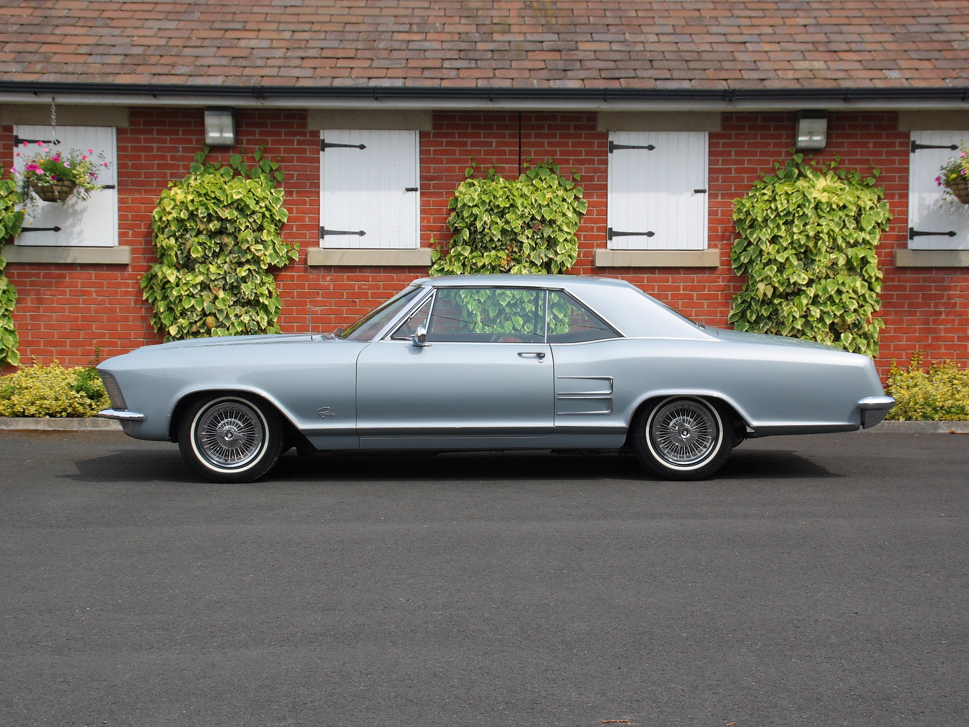 1963 Buick Riviera