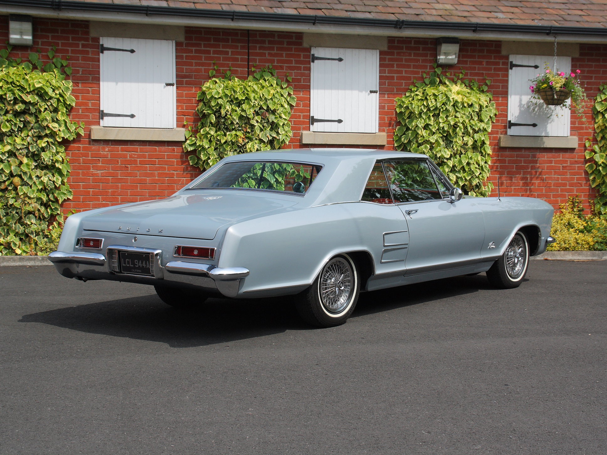 1963 Buick Riviera