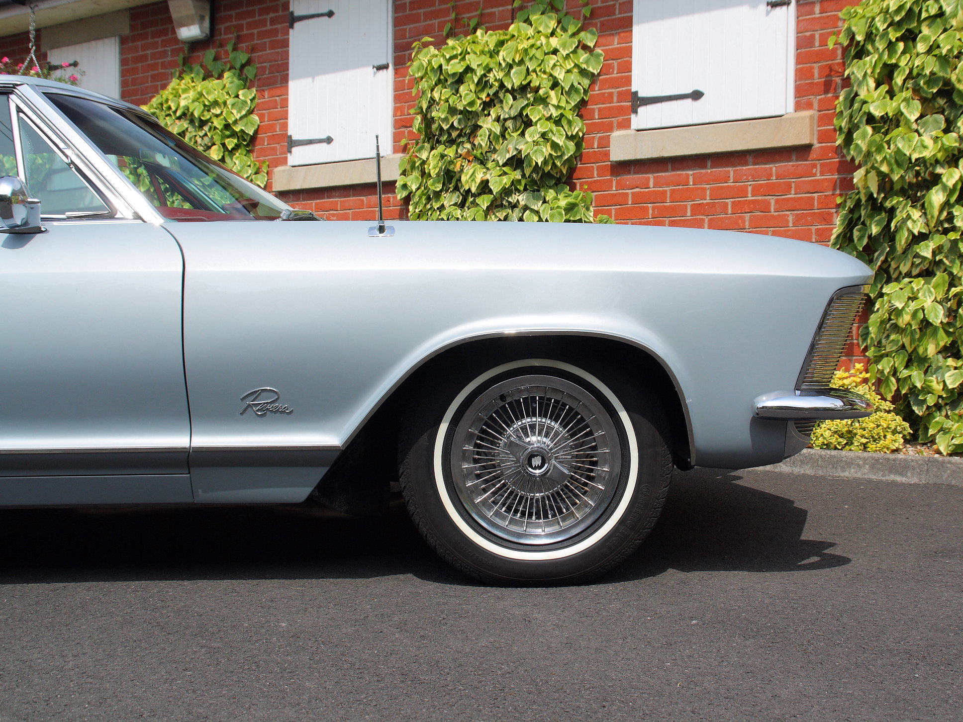 1963 Buick Riviera