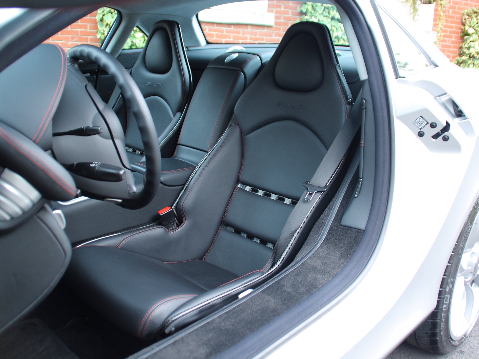 Mercedes McLaren SLR