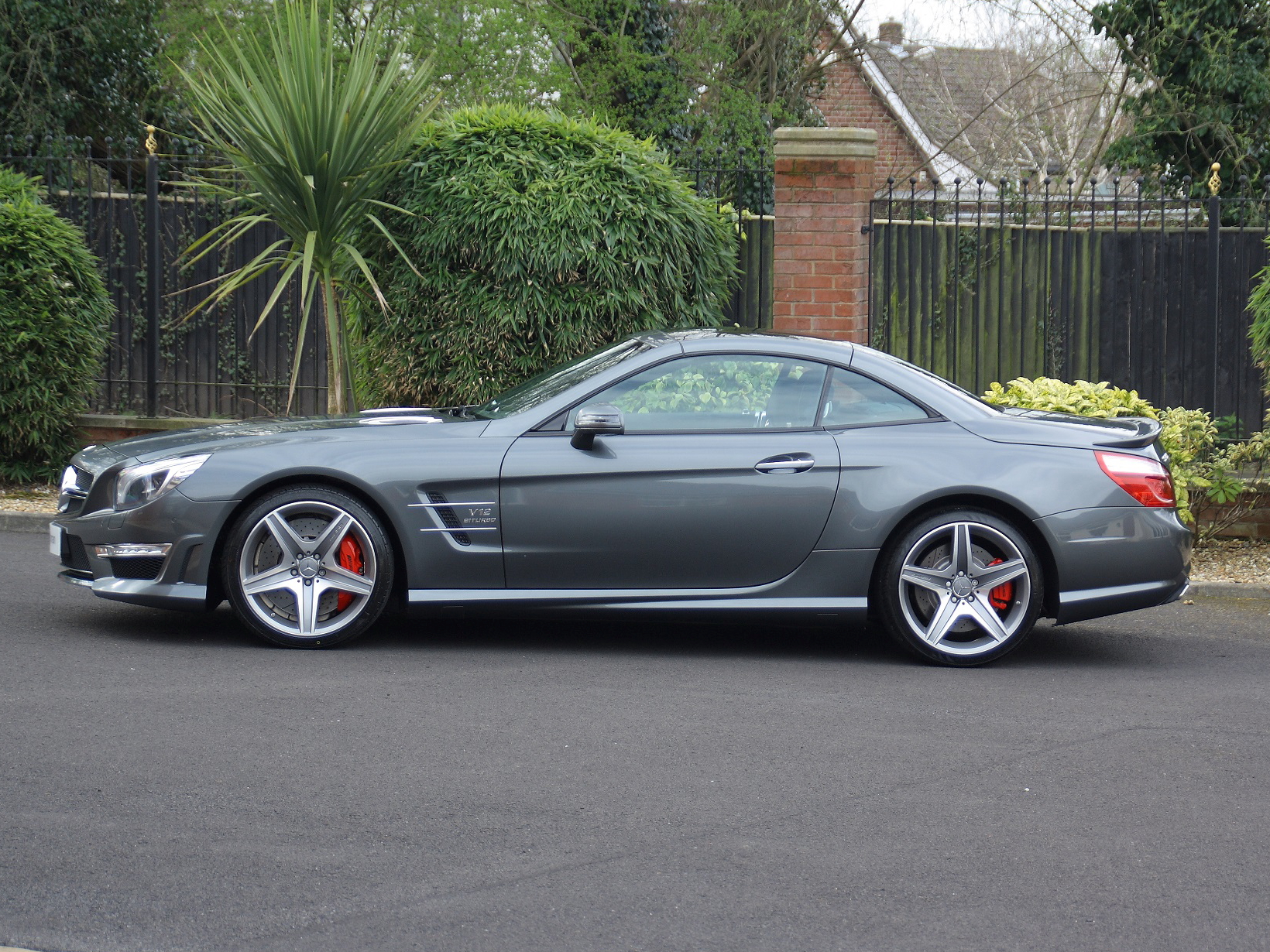 Mercedes SL65 AMG