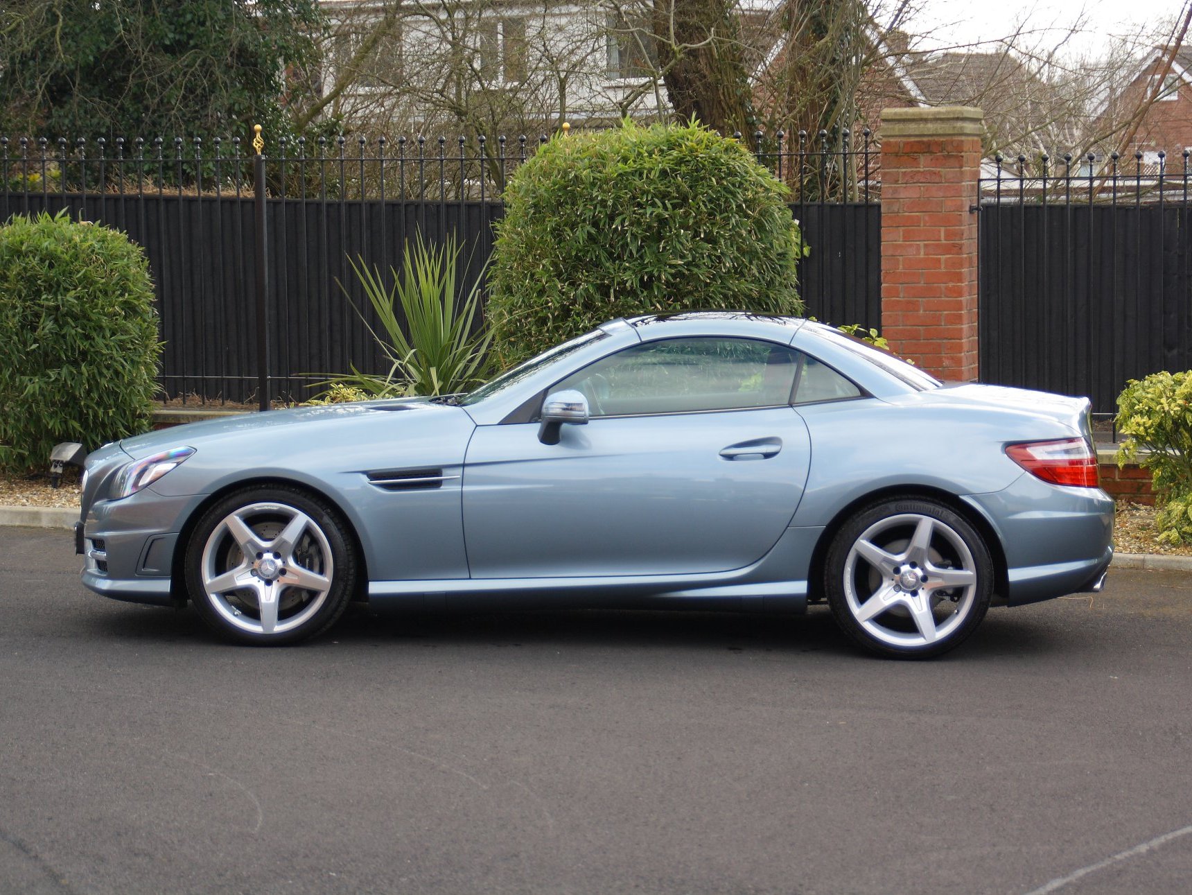 Mercedes SLK250 BluEfficiency