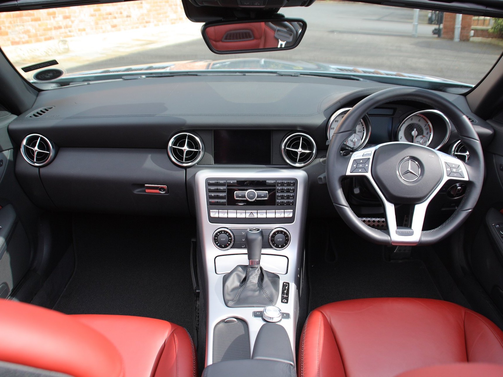 Mercedes SLK250 BluEfficiency