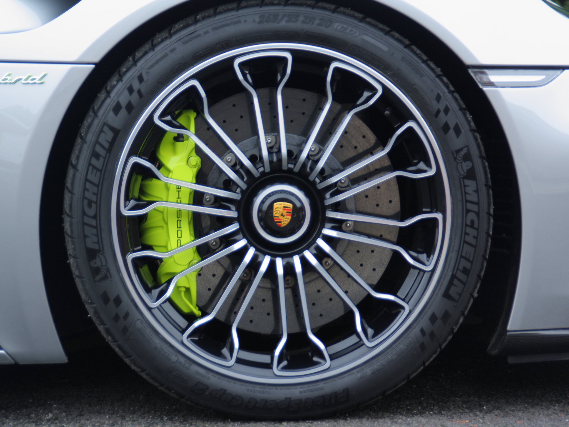 2015 Porsche 918 Spyder