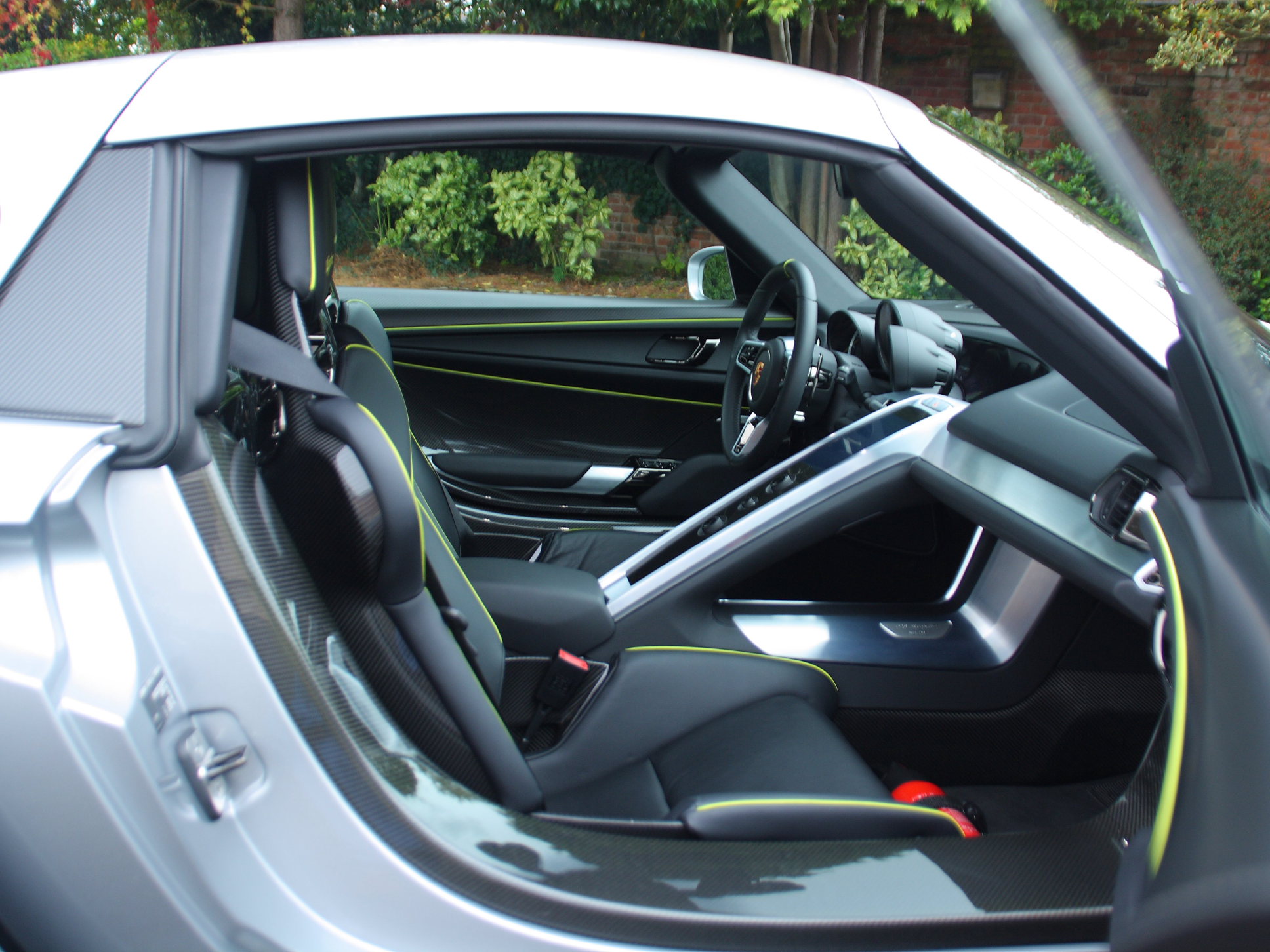 2015 Porsche 918 Spyder