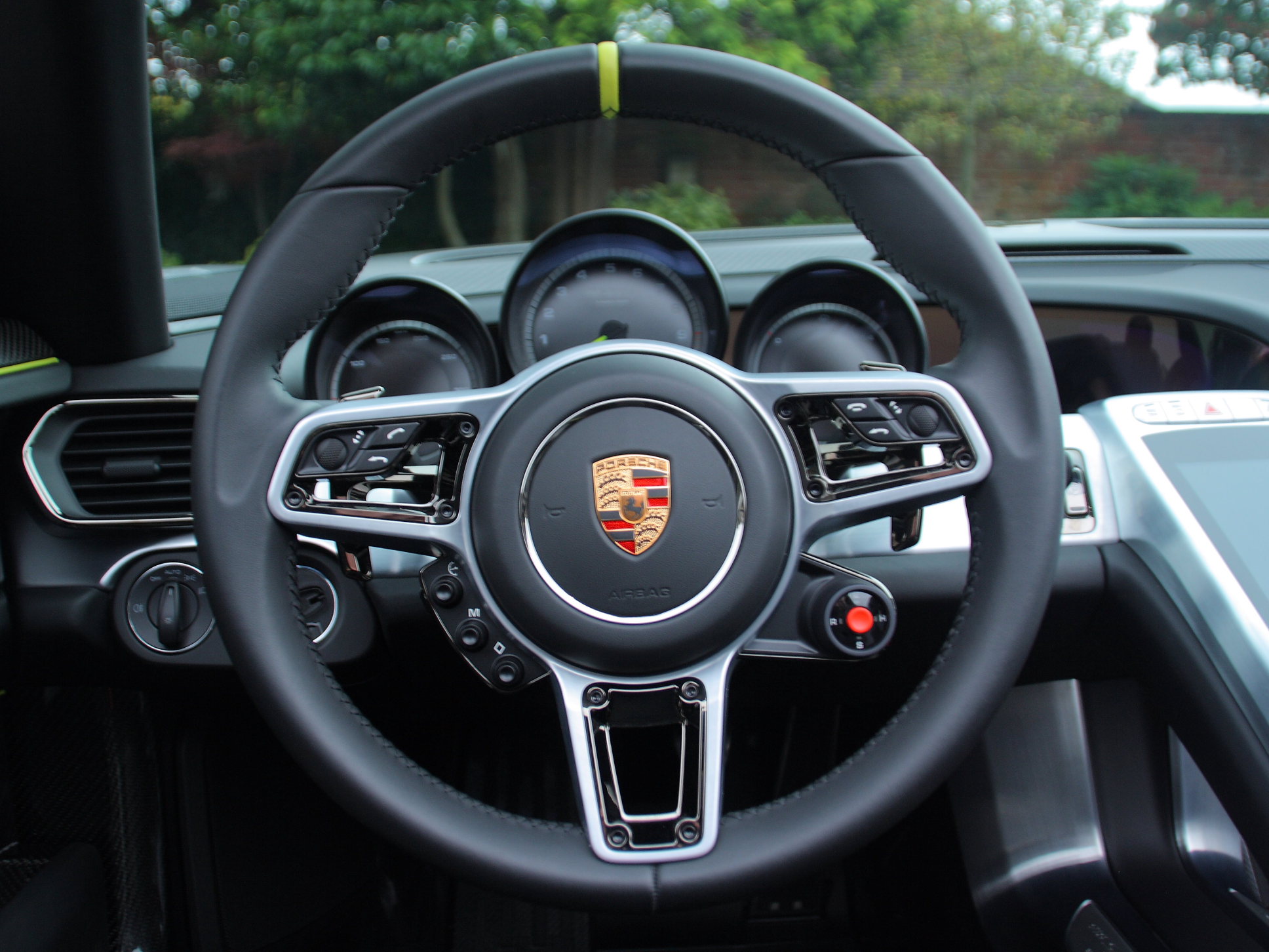 2015 Porsche 918 Spyder