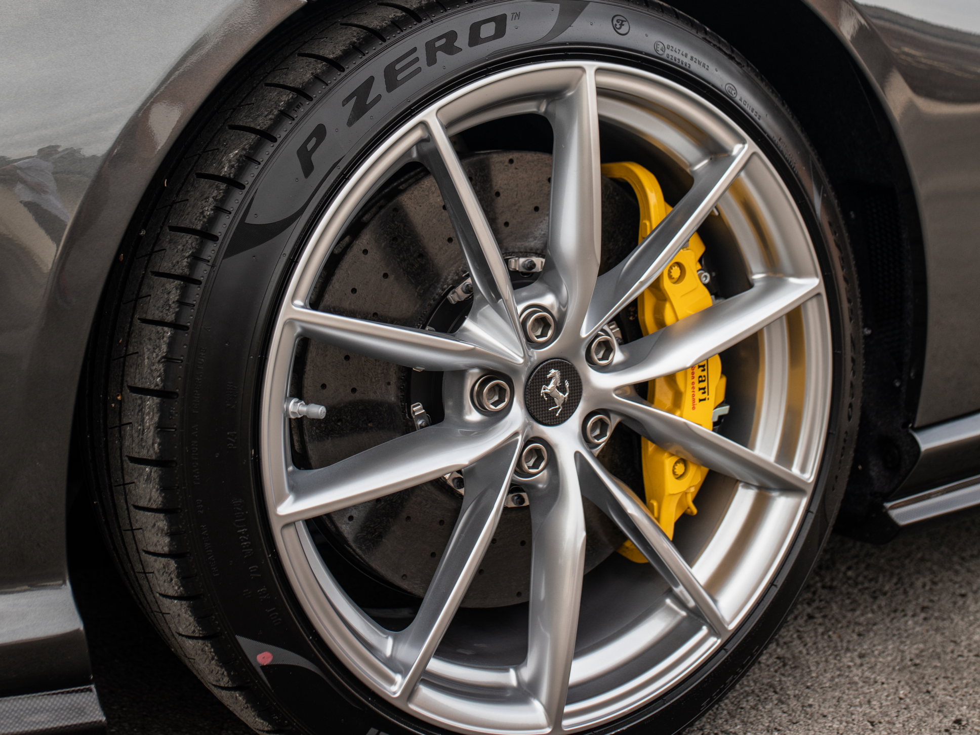 New 2020 Ferrari 812 GTS