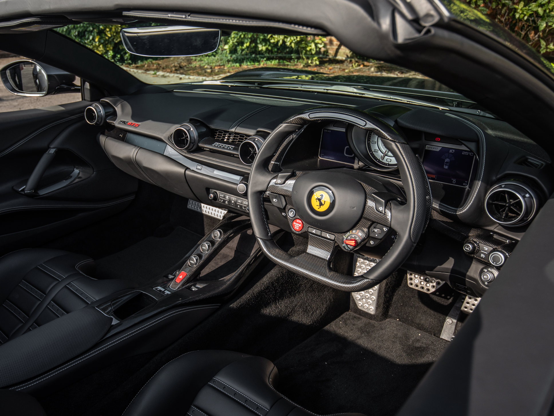 New 2020 Ferrari 812 GTS