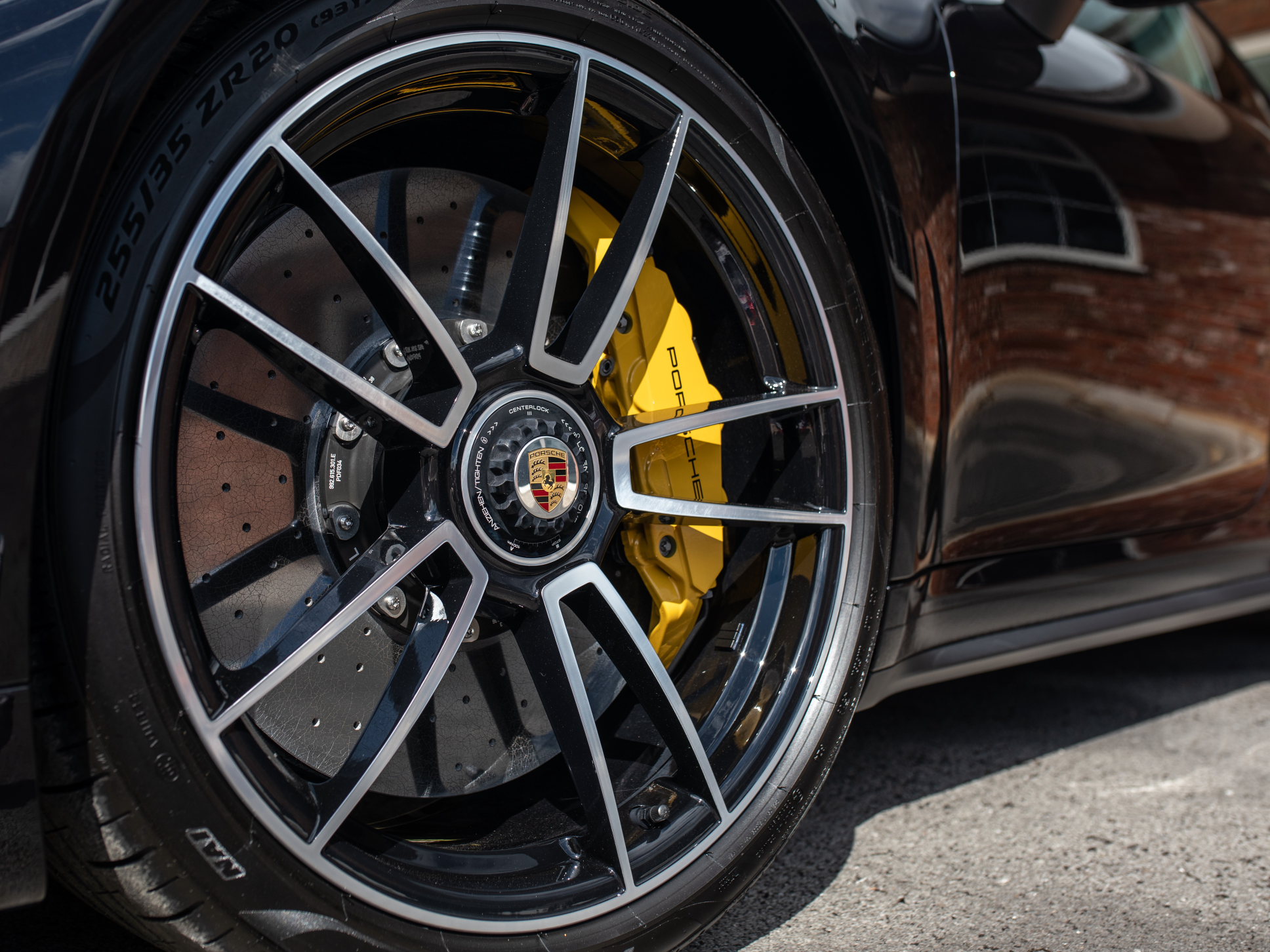 2020 Porsche 911 (992) Turbo S