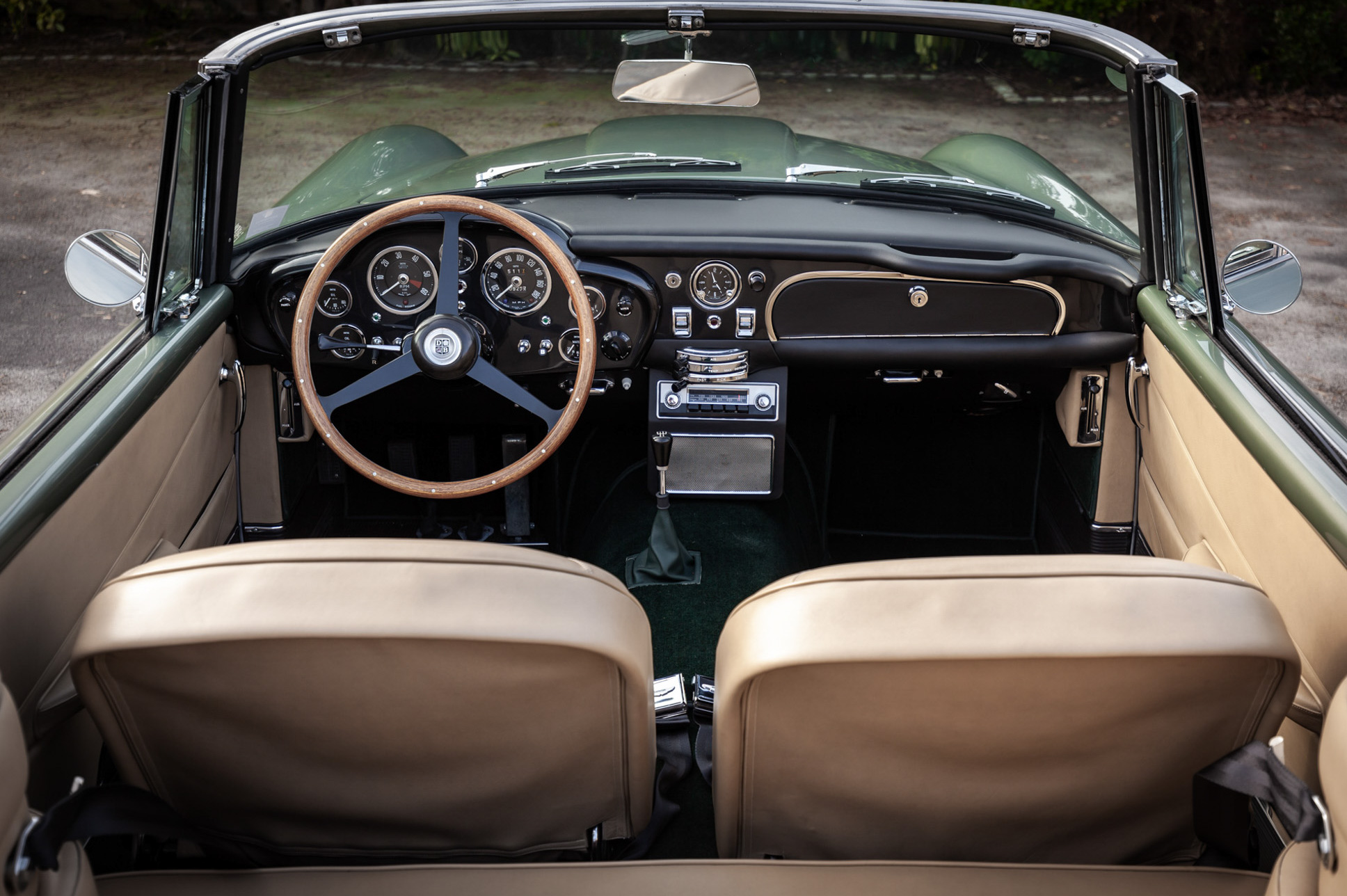 Aston Martin DB6 Short Chassis Volante