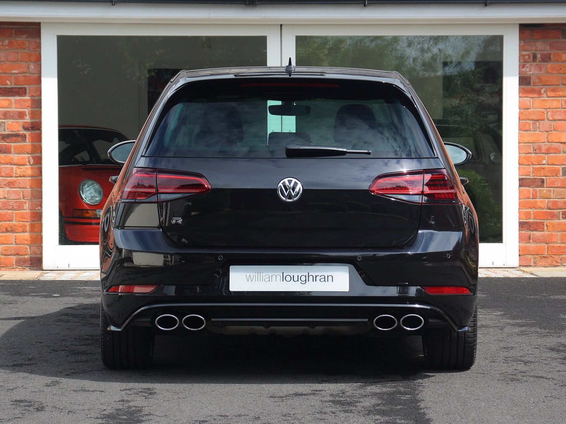 VW Golf R DSG