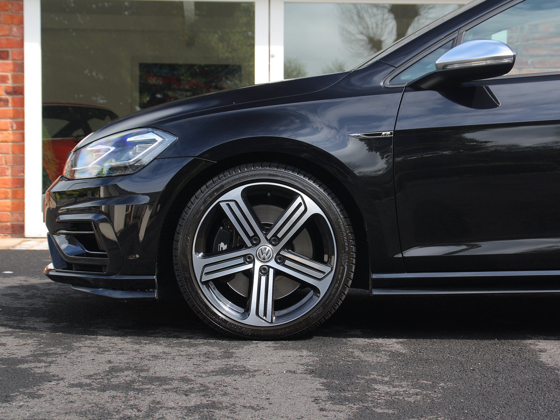 VW Golf R DSG