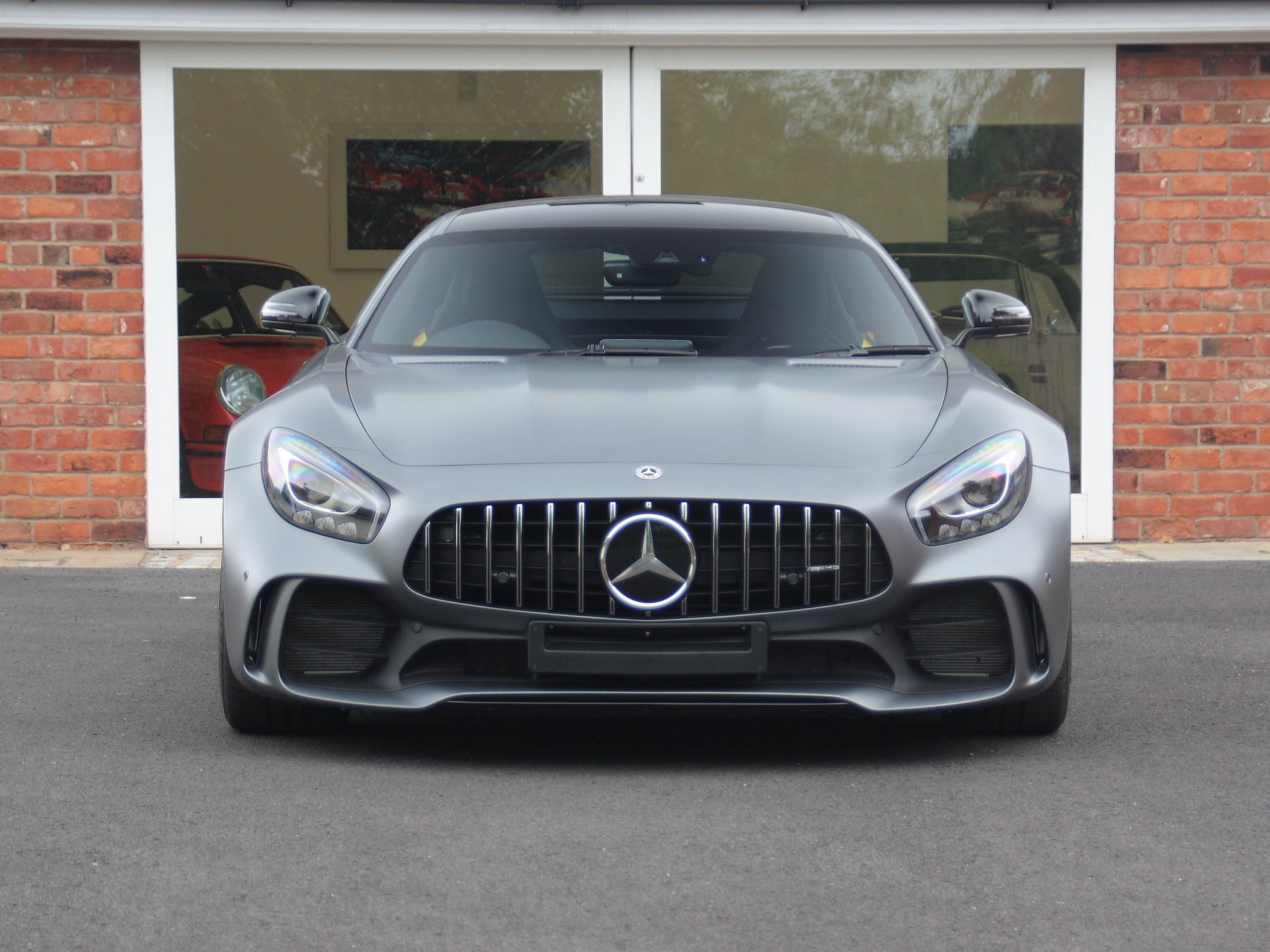 2018 Mercedes AMG GT R Premium