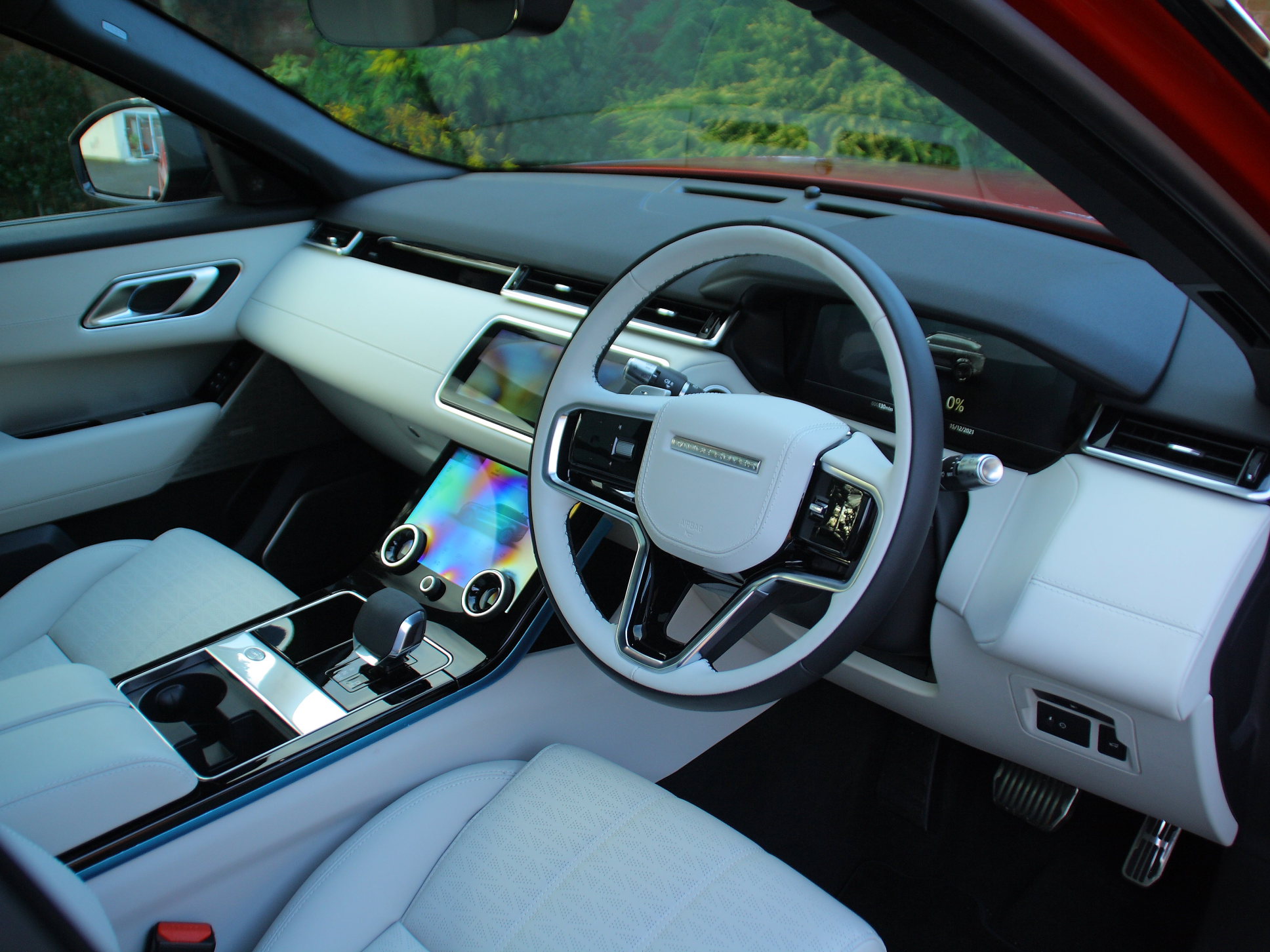 2021 Range Rover Velar P400e HSE R-Dynamic