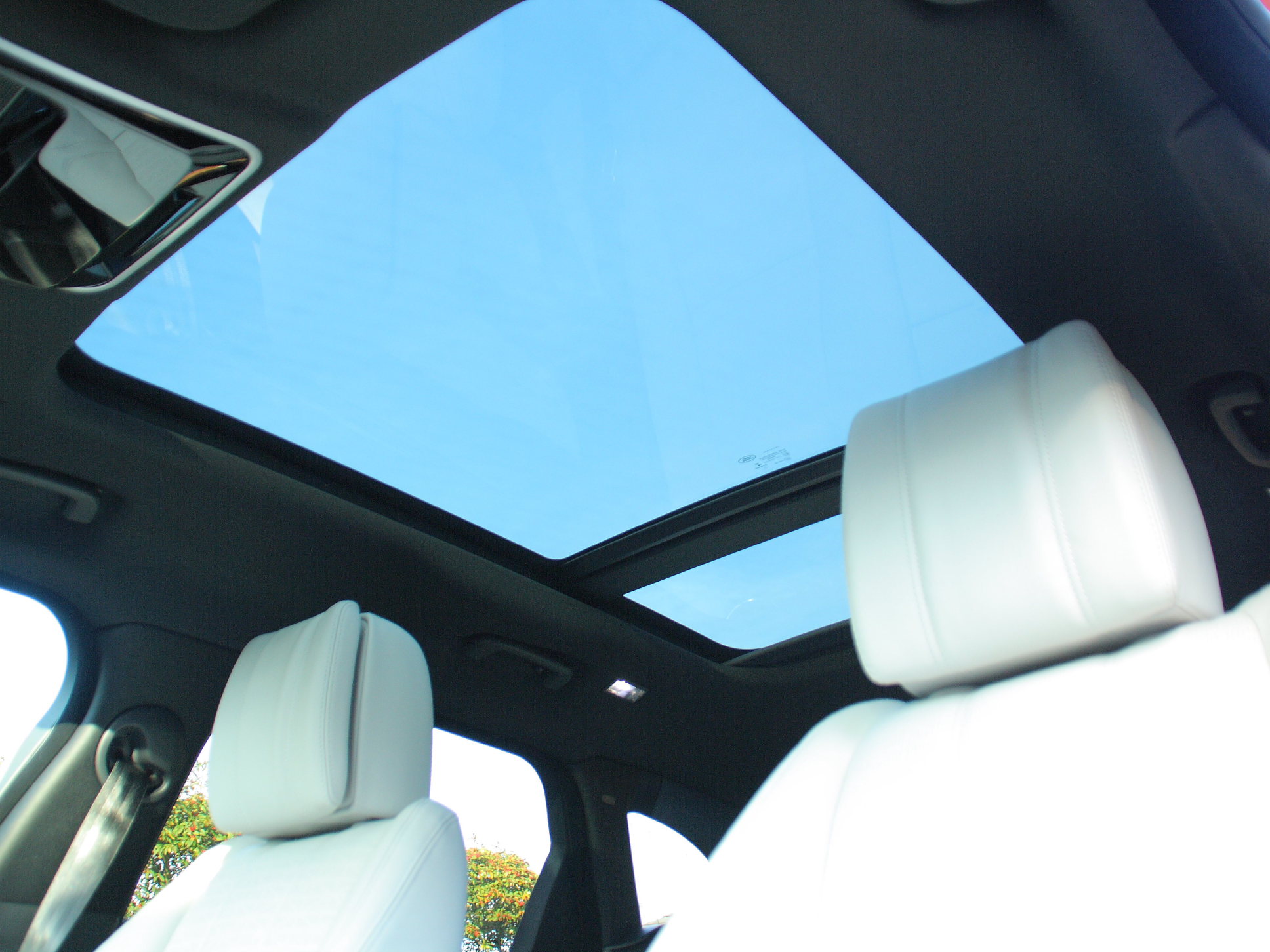 2021 Range Rover Velar P400e HSE R-Dynamic