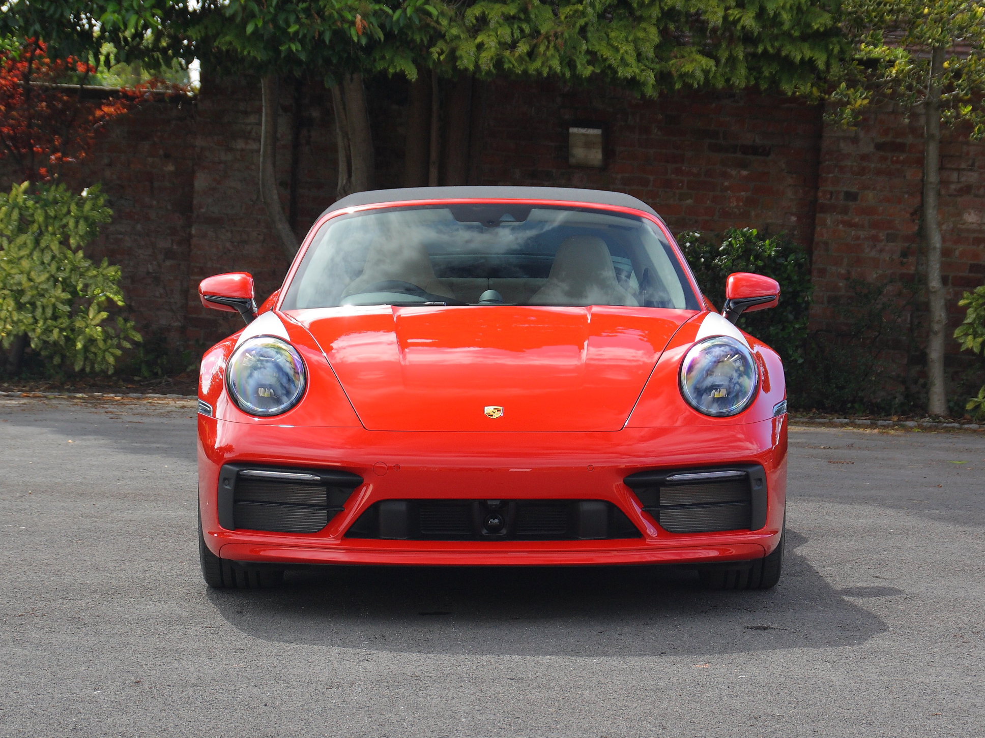 Porsche 911(992) C4S Targa Heritage Edition