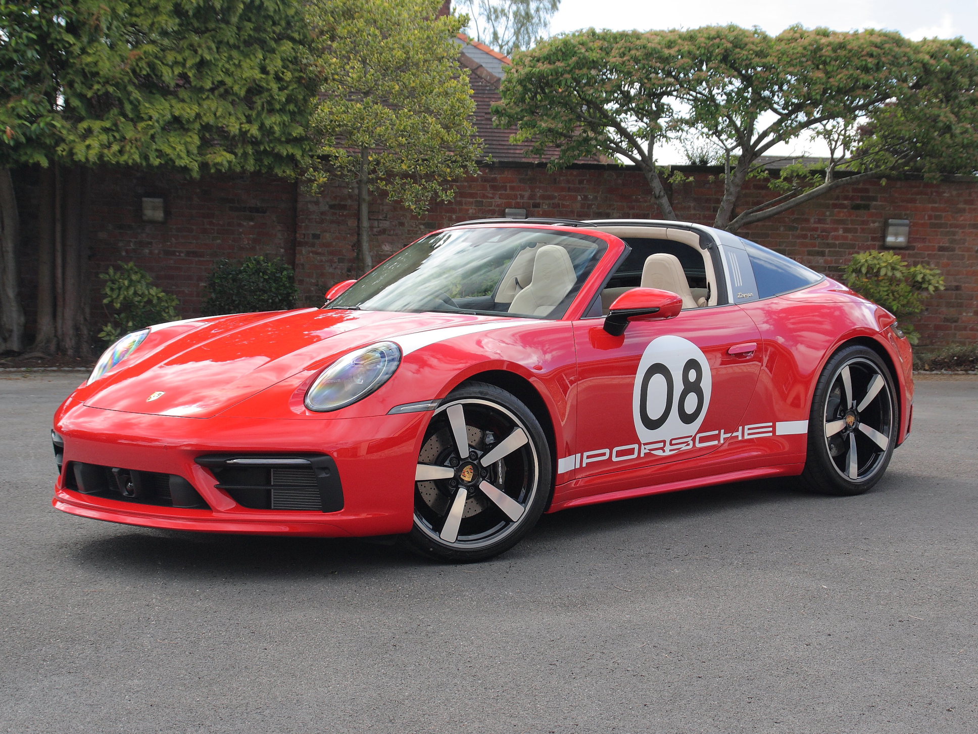 Porsche 911(992) C4S Targa Heritage Edition