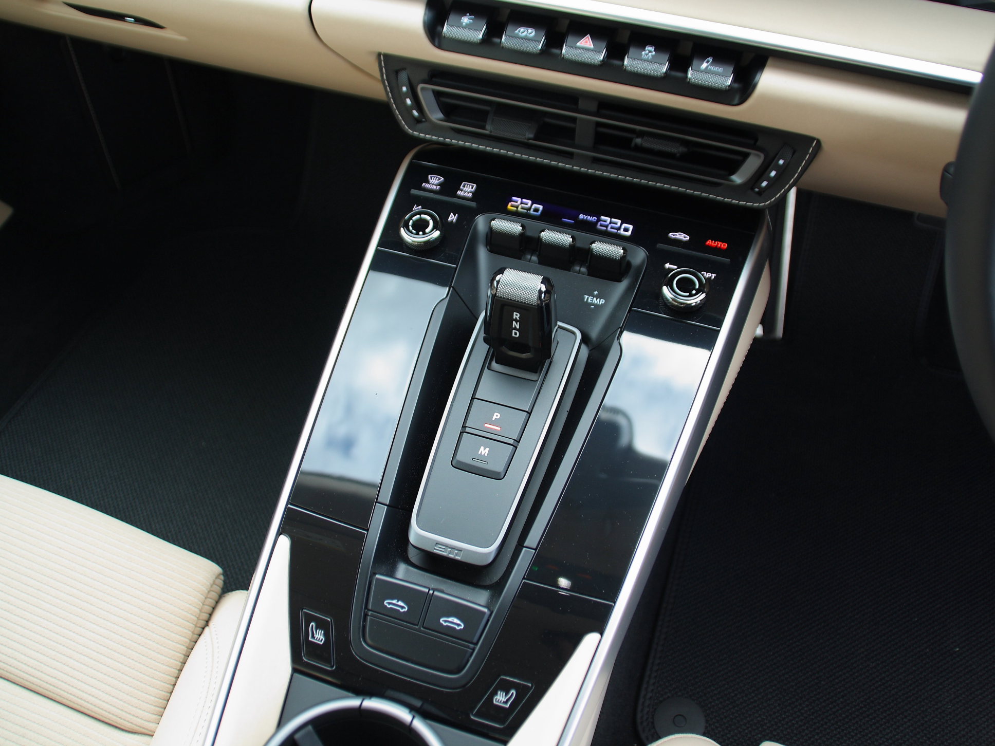 Porsche 911(992) C4S Targa Heritage Edition