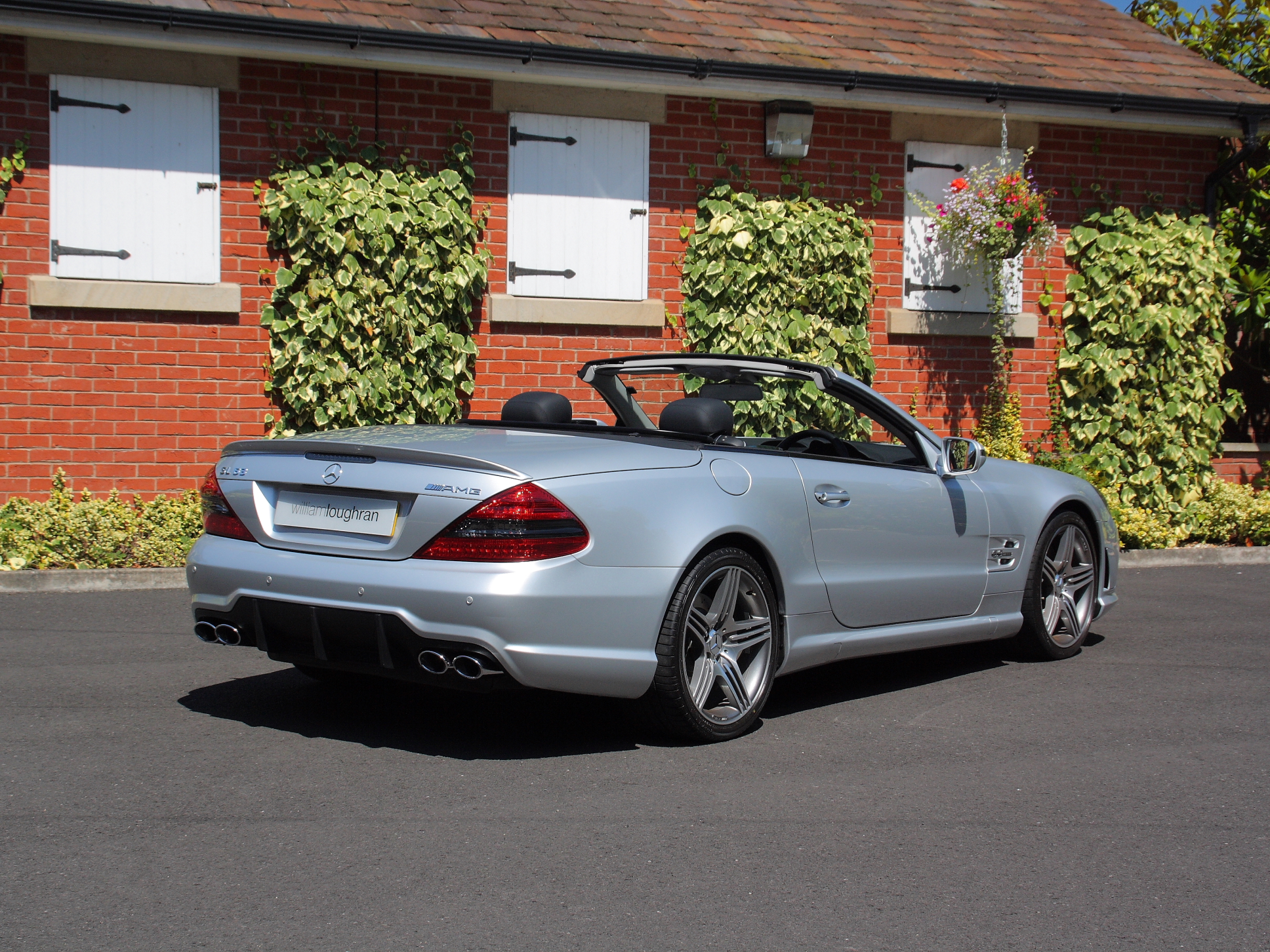 Mercedes SL63 AMG