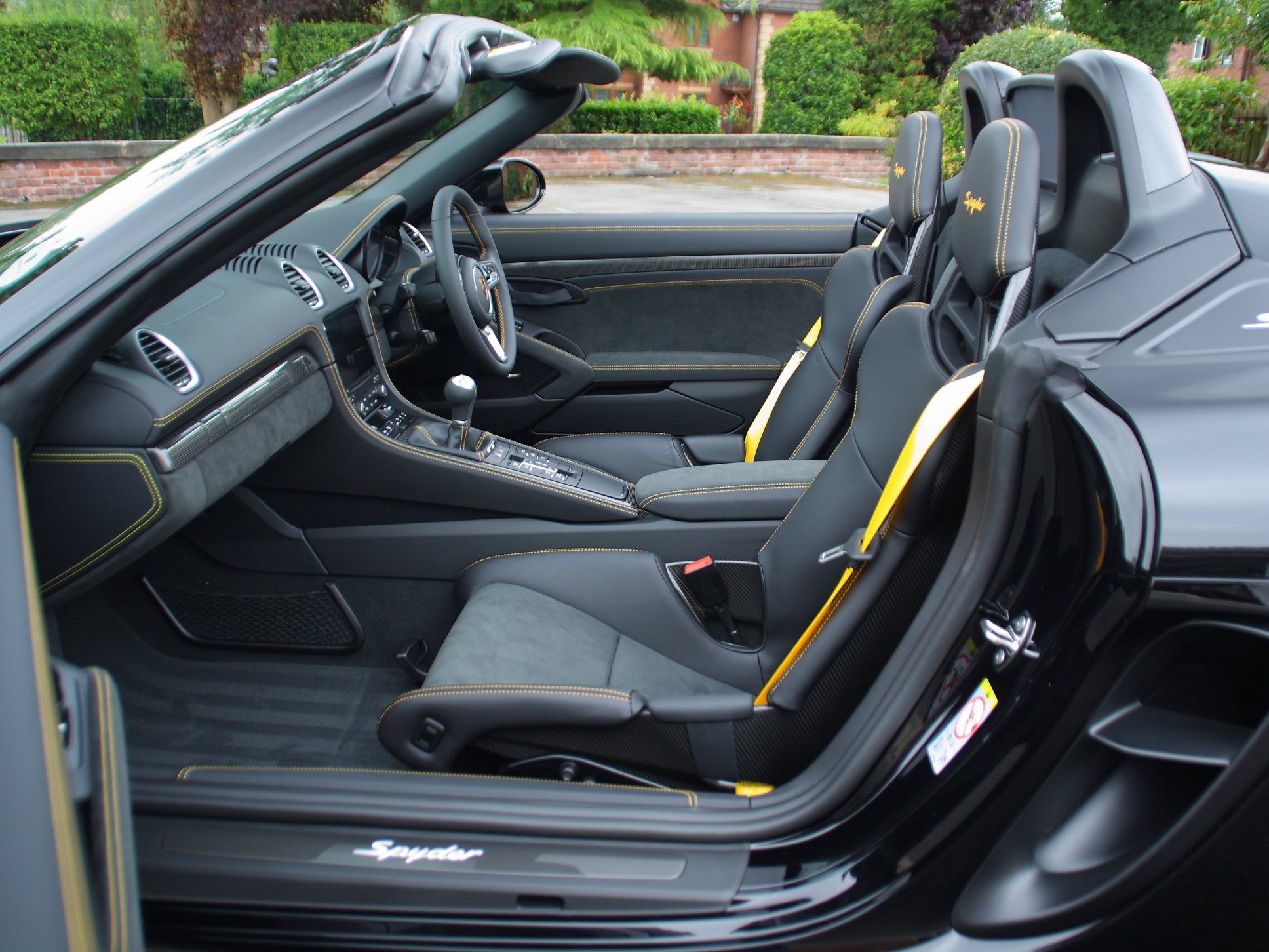 2022 Porsche 718 Spyder