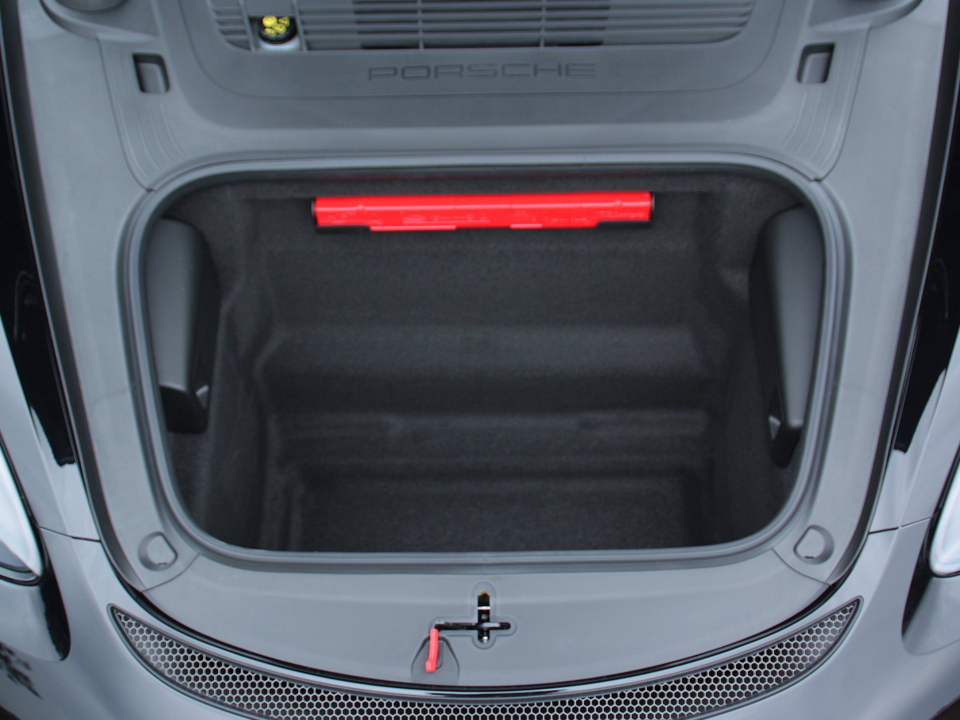 2022 Porsche 718 Spyder