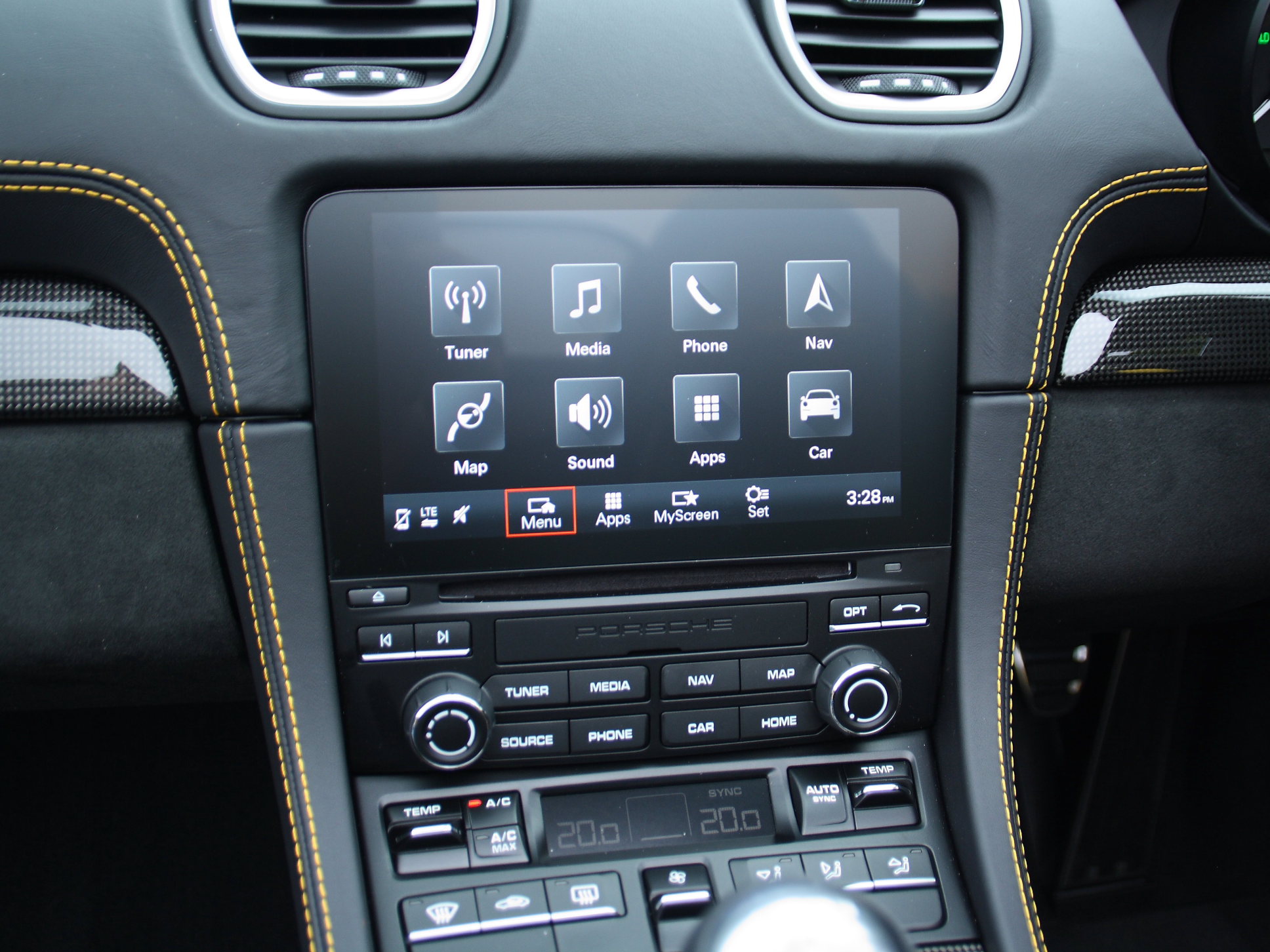 2022 Porsche 718 Spyder