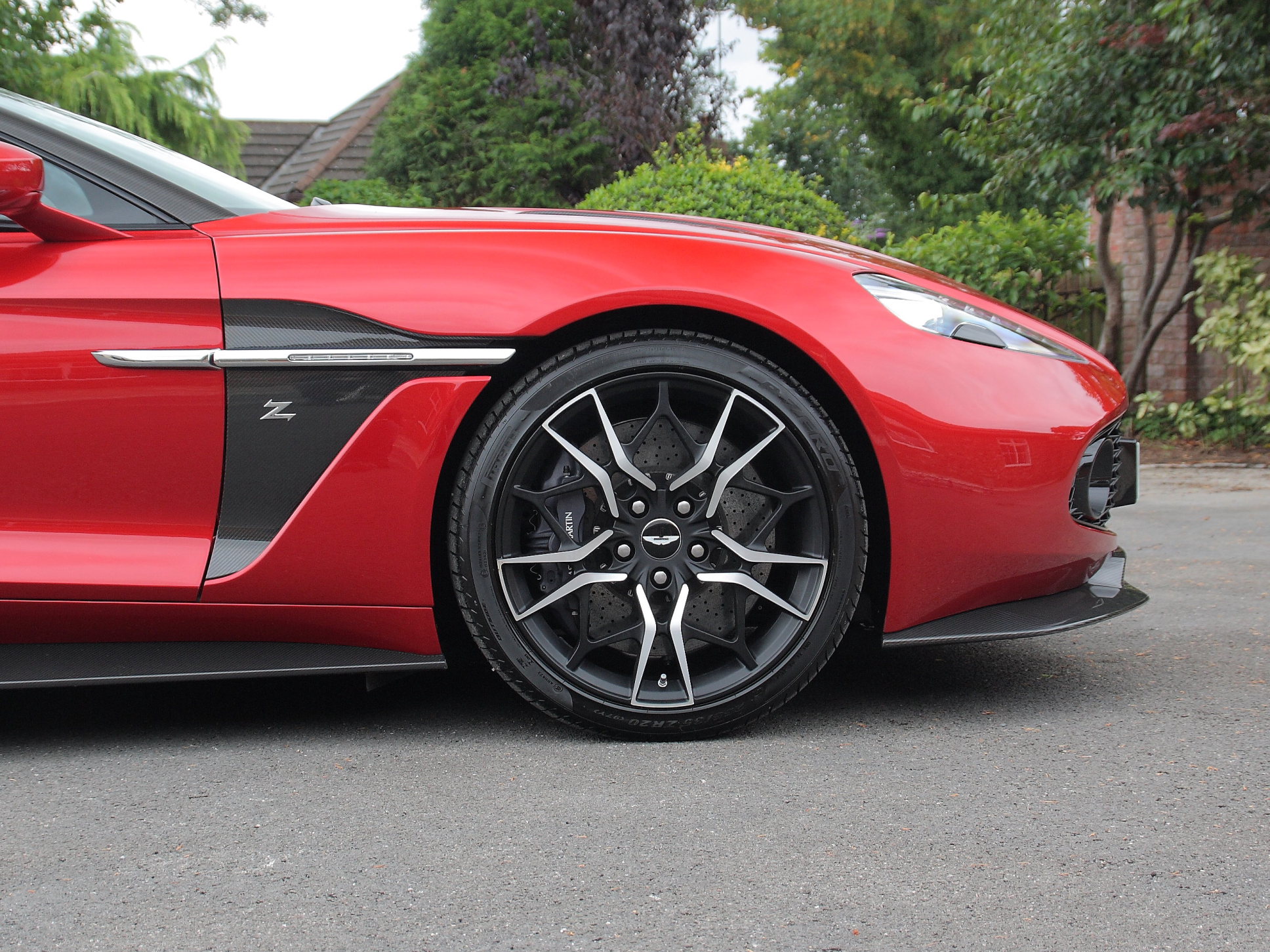 2019 Aston Martin Vanquish Zagato Shooting Brake