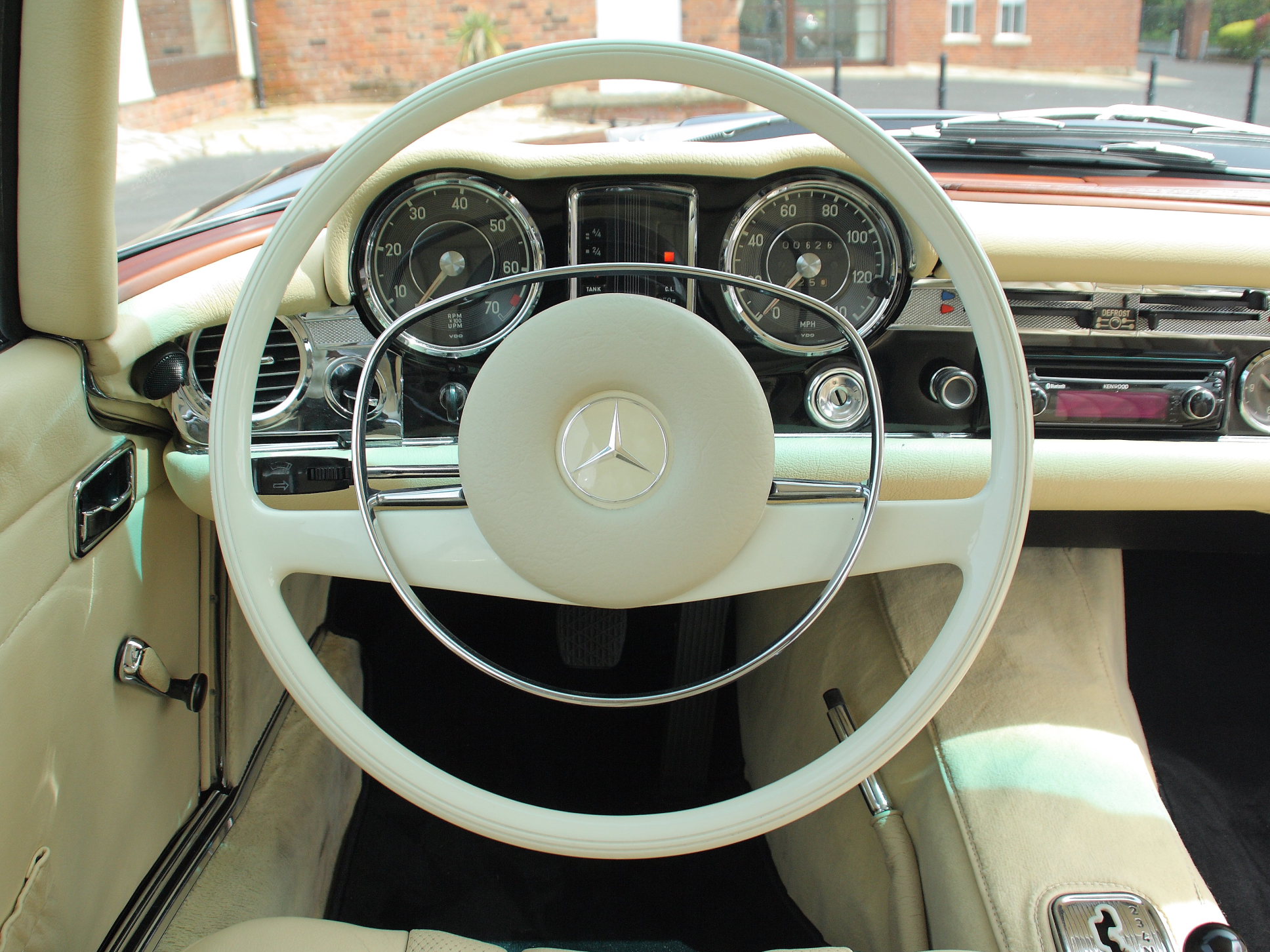 Mercedes 280SL Pagoda (LHD)