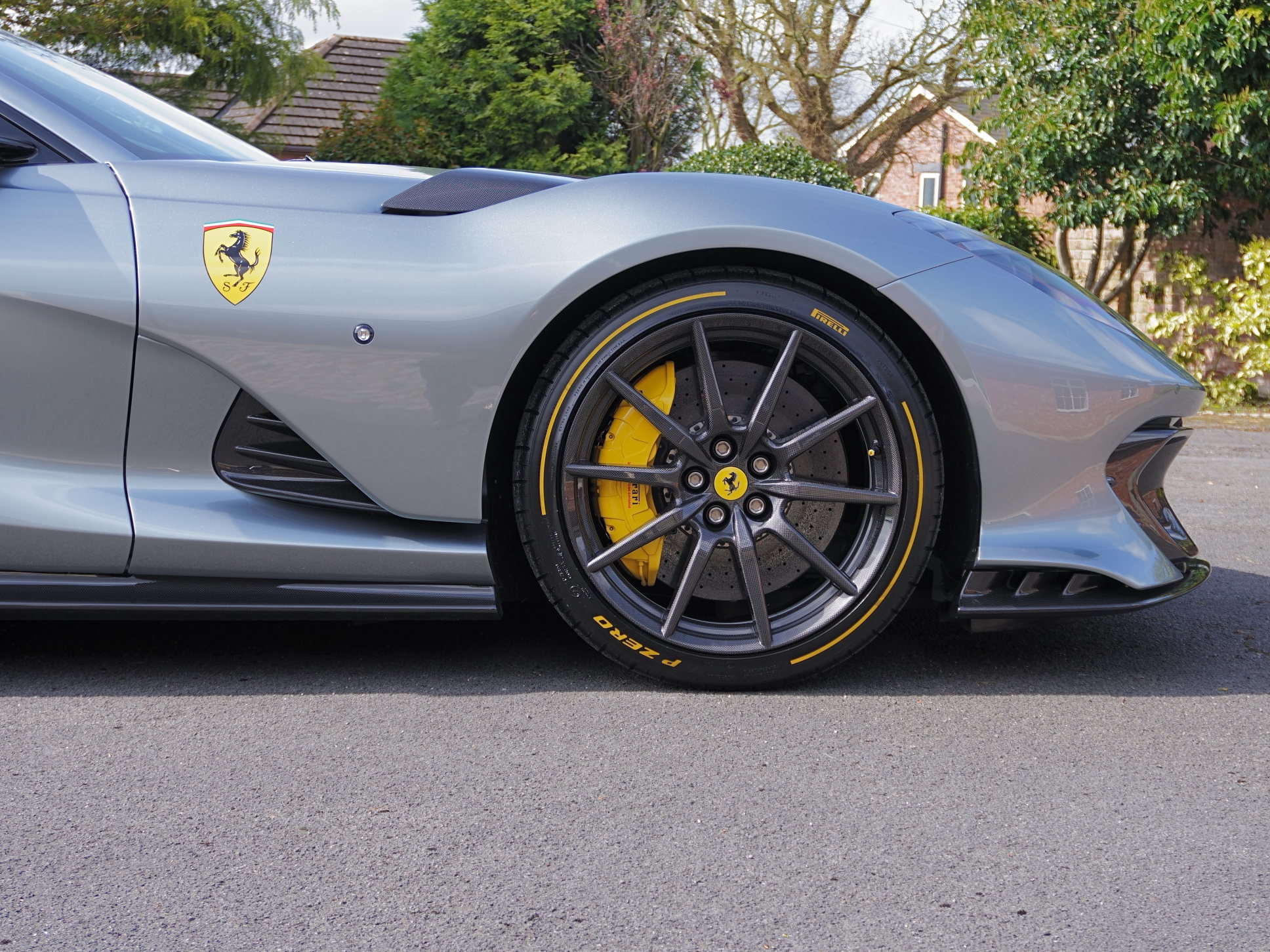 2023 Ferrari 812 Competizione