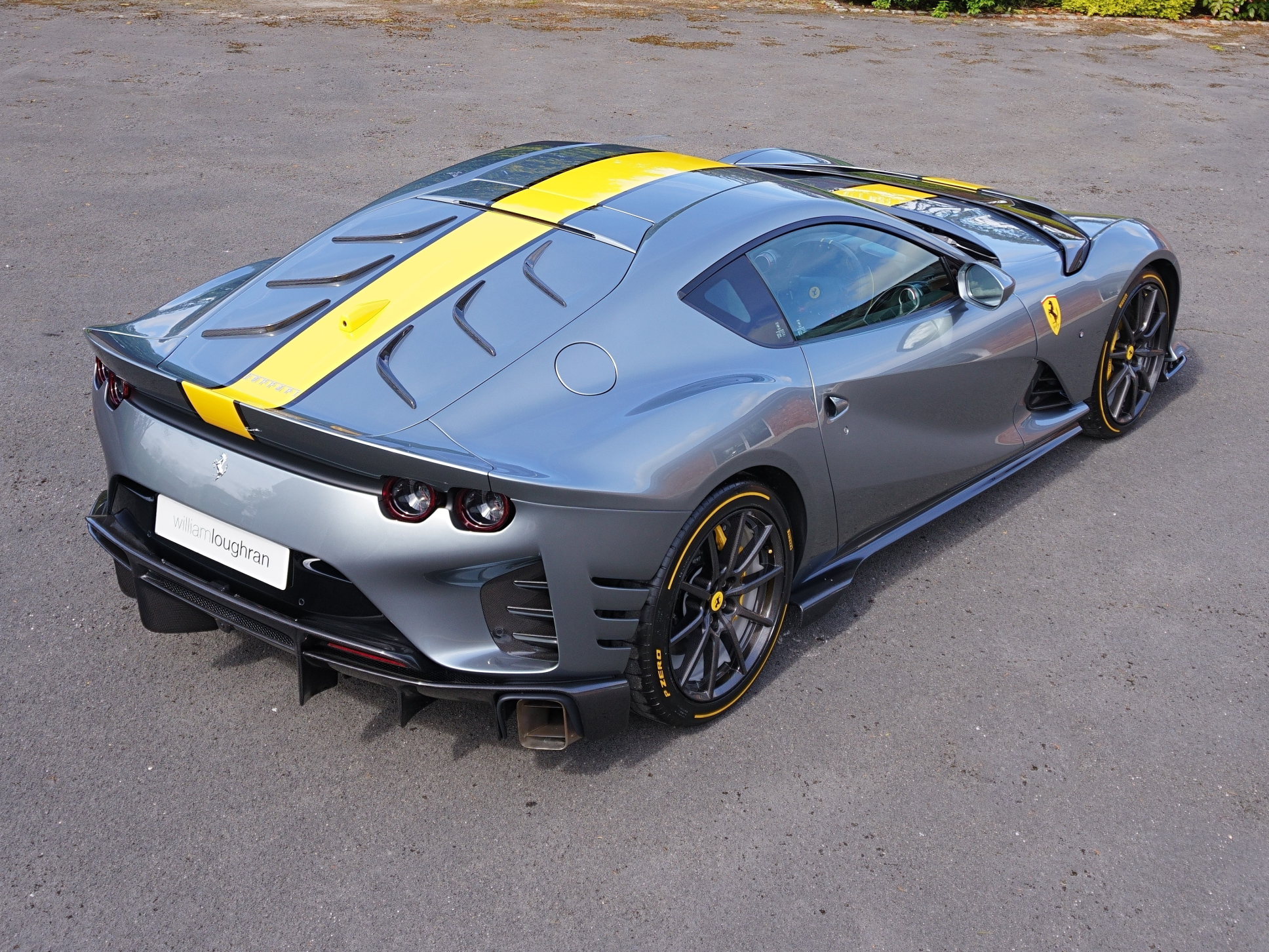 2023 Ferrari 812 Competizione