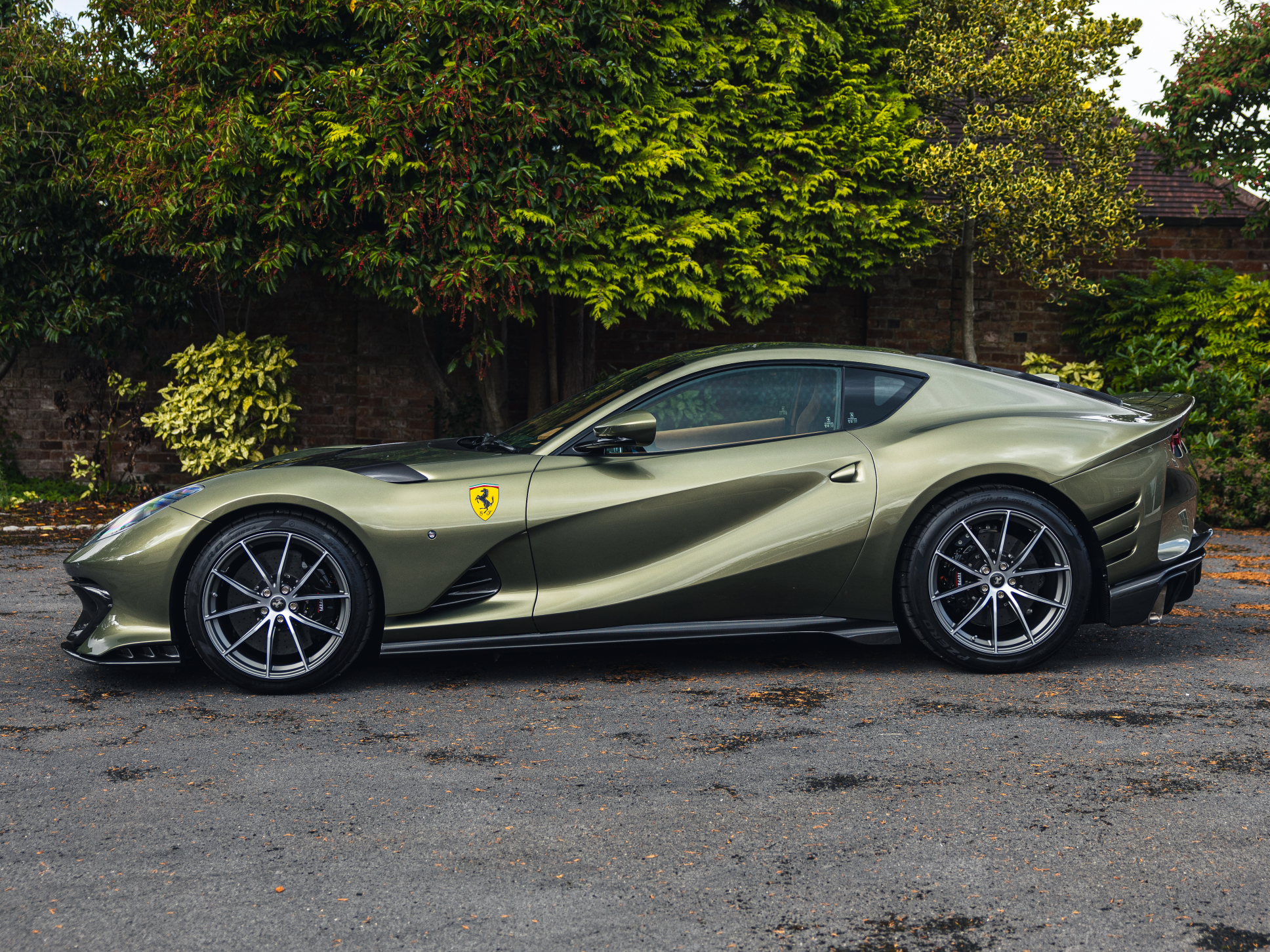 2024 Ferrari 812 Competizione