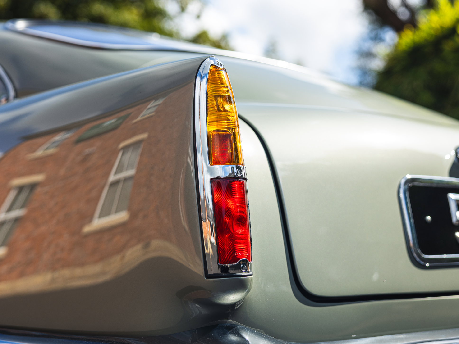 1960 Aston Martin DB4 GT